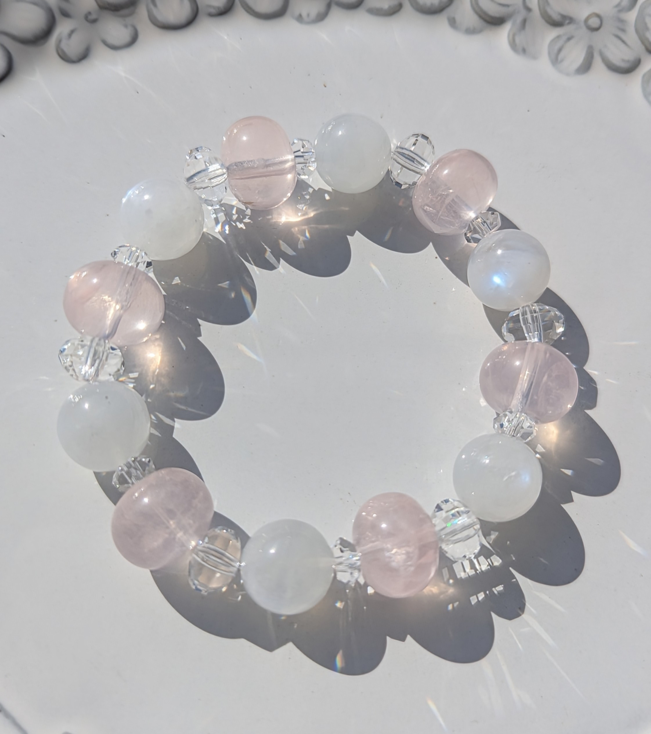 ✨たおやかさや美しさを高めるブレスレット✨ブルームーンストーン&マダガスカル産ローズクォーツ&クォーツのブレスレット✨