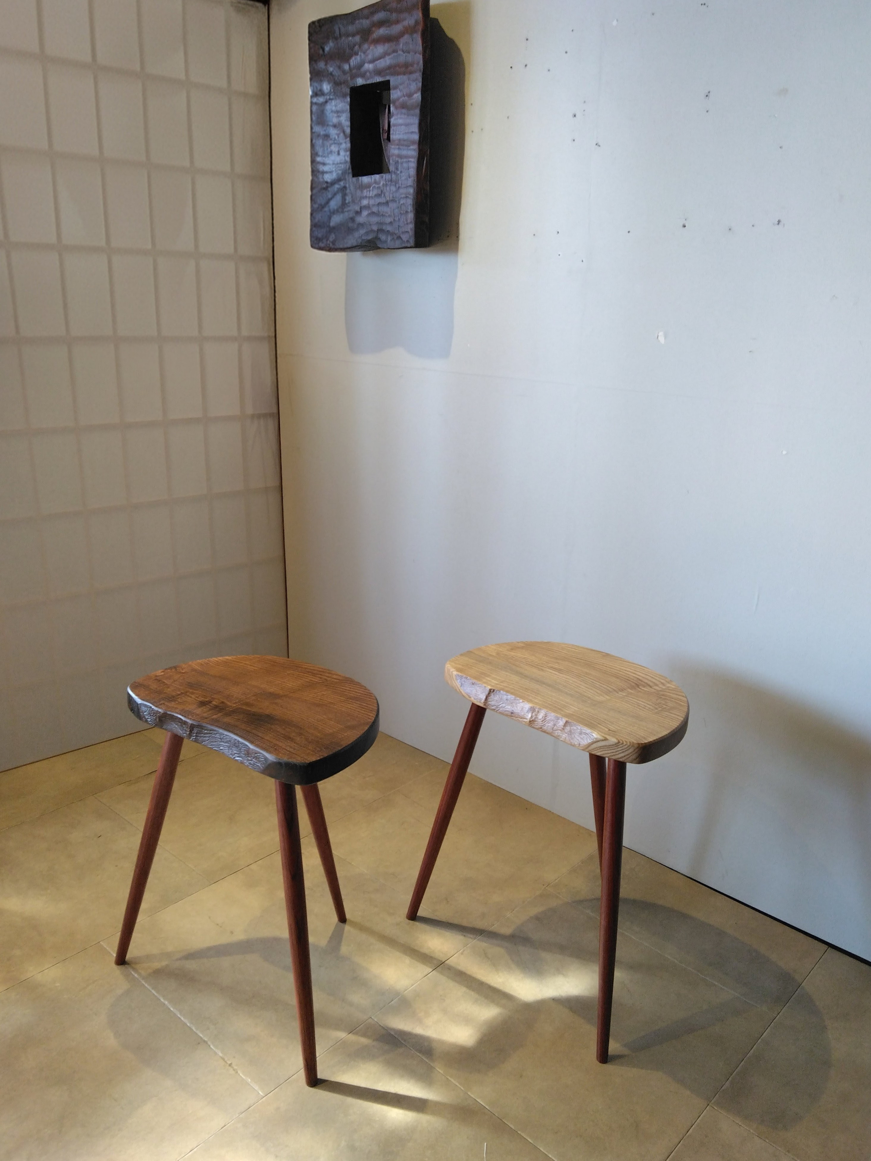 木目が選べる♪スツール　キッチンスツール・サイドテーブル・ディスプレイ・無垢材