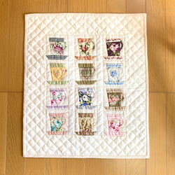 リバティのナインパッチのパッチワークタペストリー パッチワーク