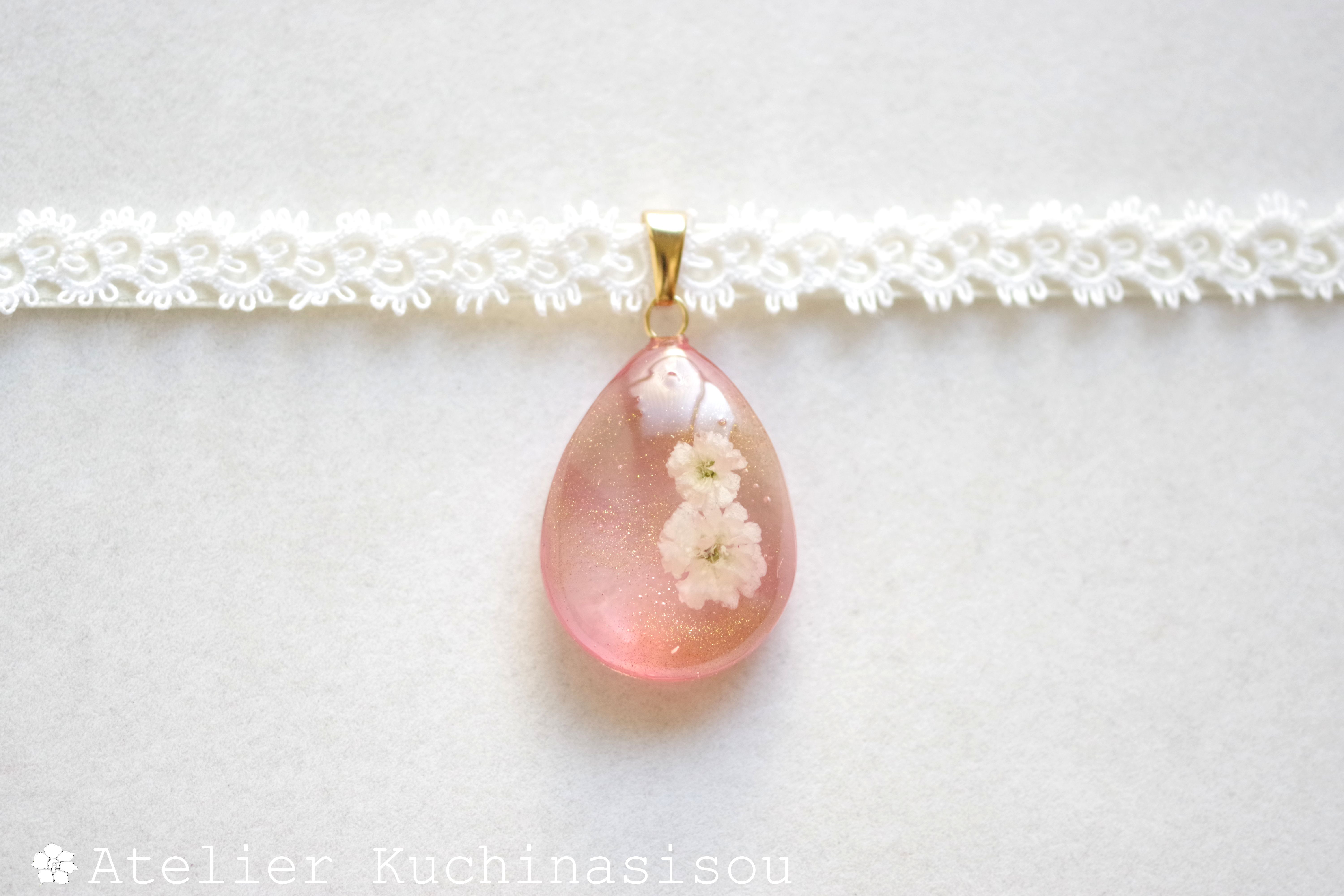【受注製作】レジンアート　ドロップモチーフとタティングレースとサテンリボンのチョーカー〈ただ、恋に落ちて〉