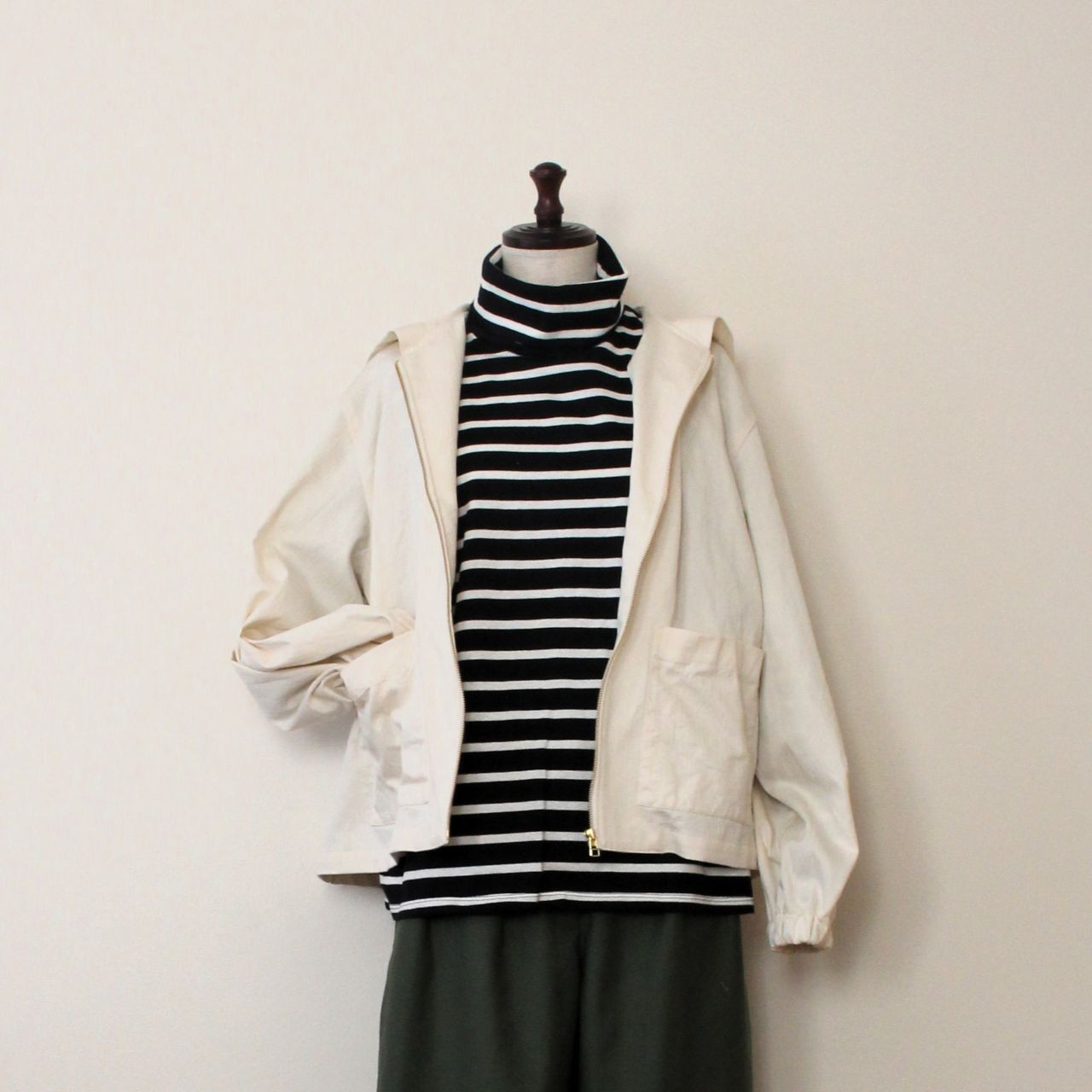 日本製《2026SS》コットンヘリンボーンジップフードブルゾン