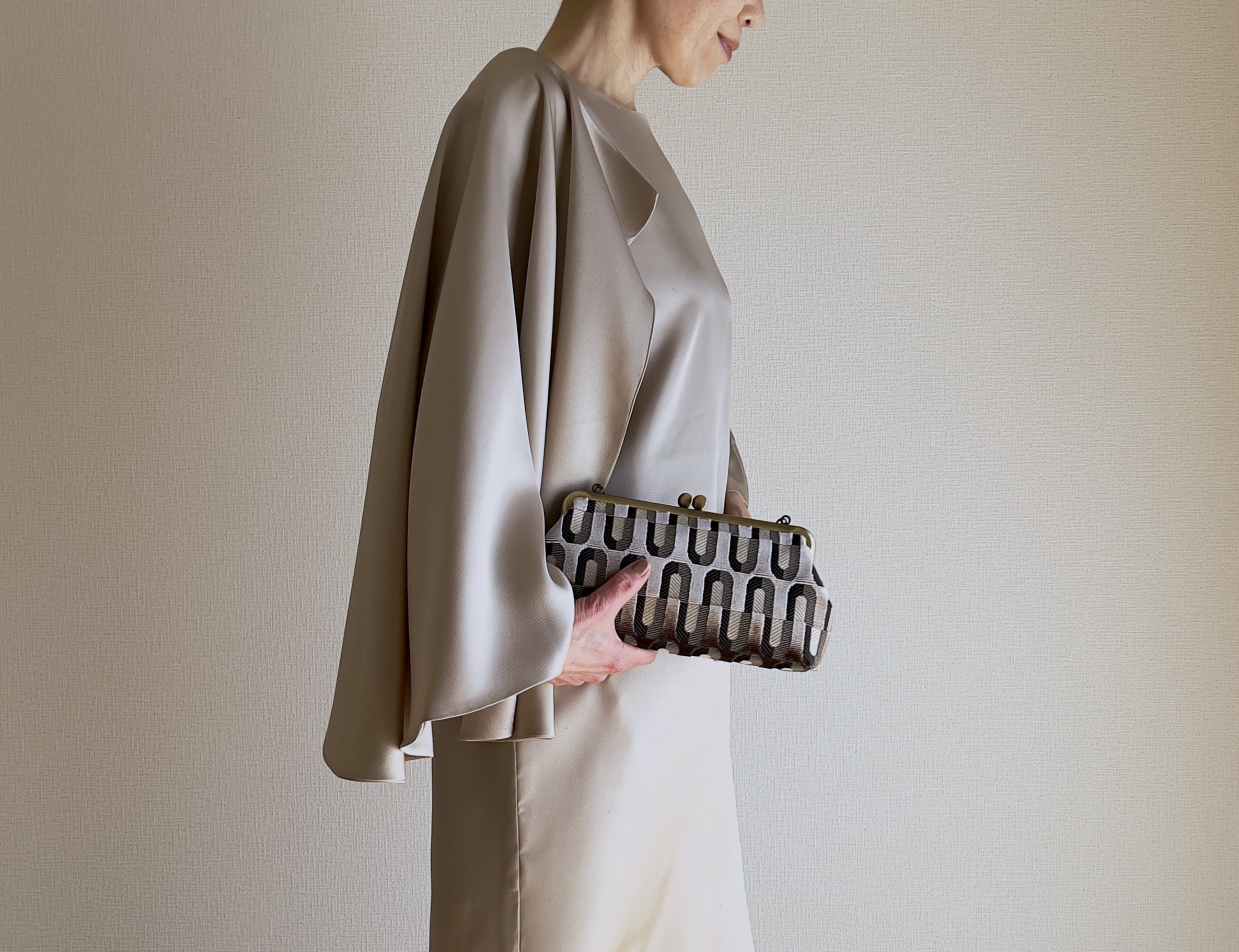 【卒業・入学シーズン】パーティバッグ　トープベルベット