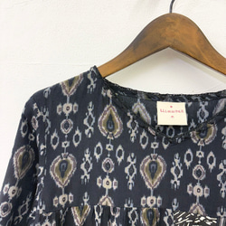 一款層疊式、不太甜美的拼接洋裝（26s-01）黑色 第4張的照片