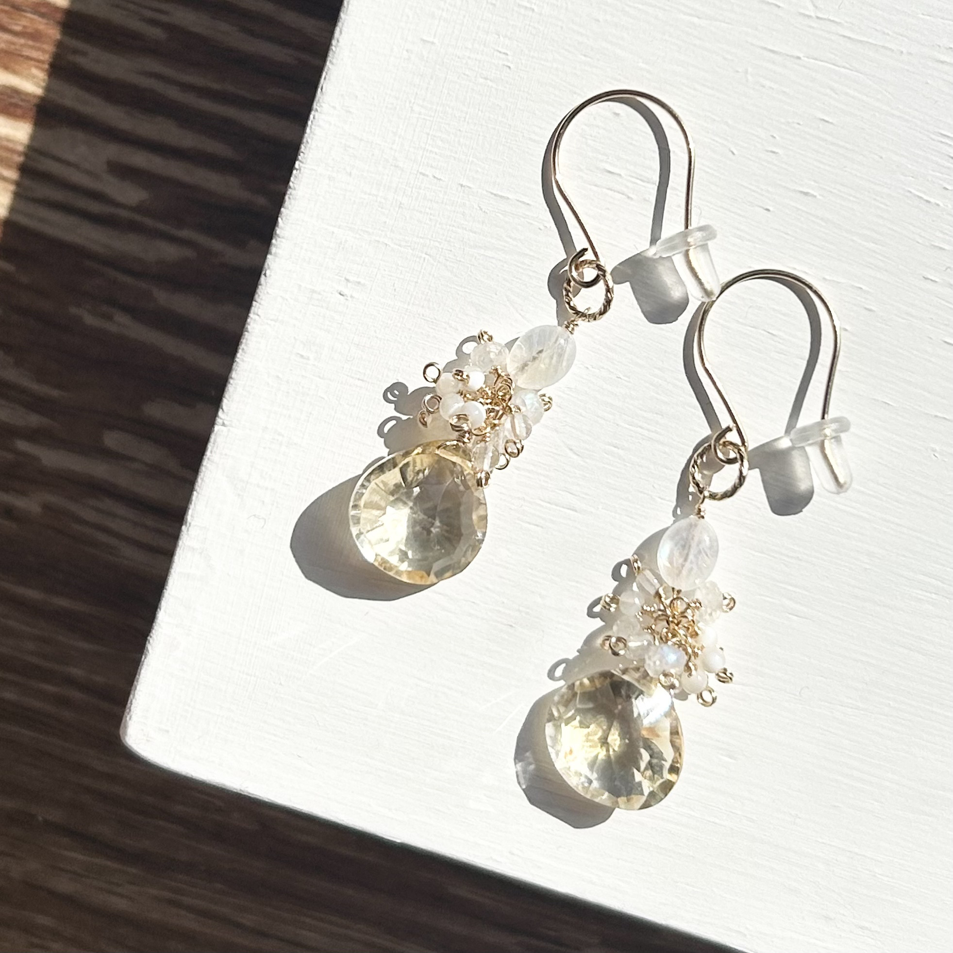 シトリンのフックピアス(K14GF)