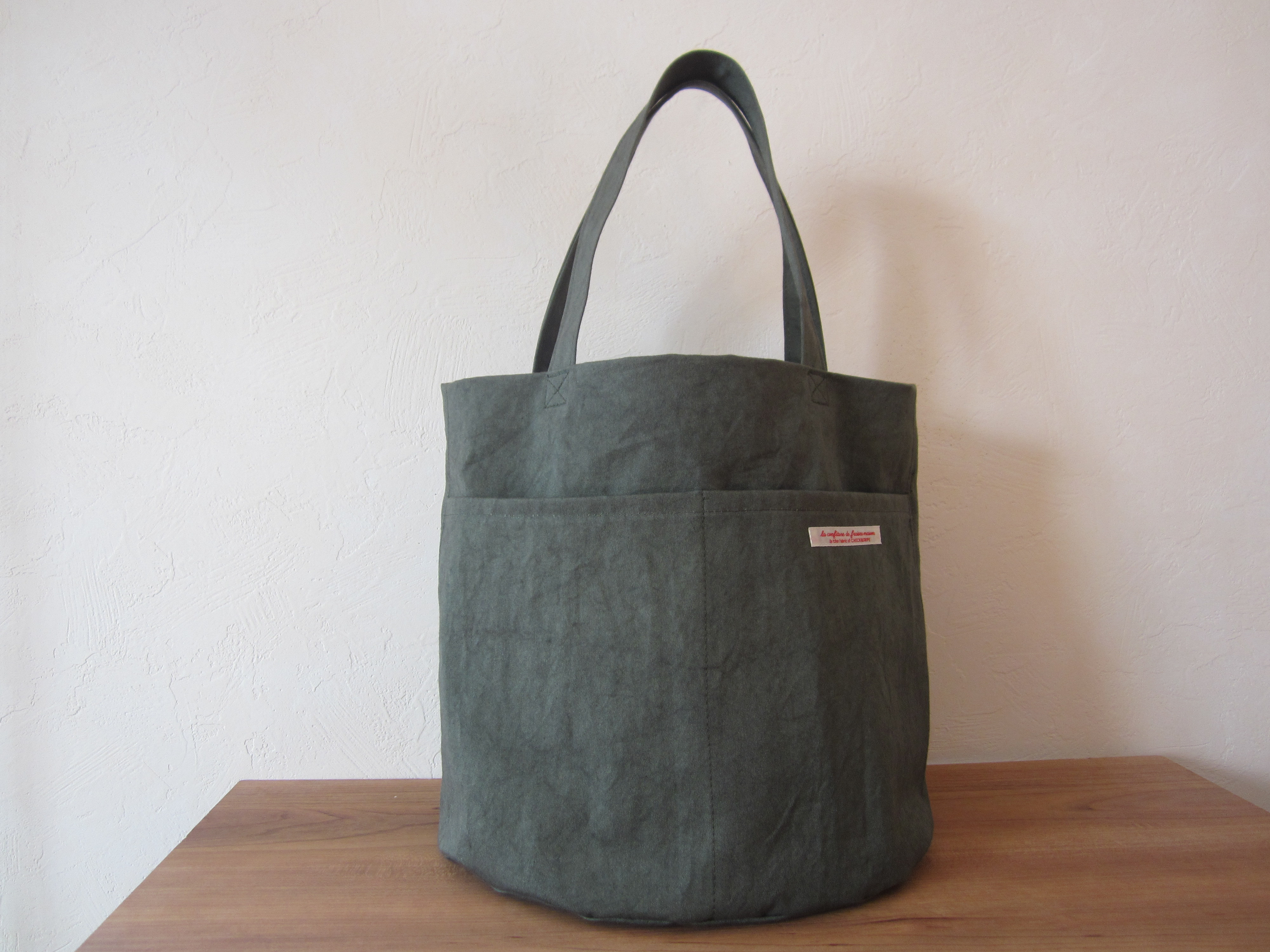 new手仕事が生んだ天日干しコットンバッグ　　　ダークグリーン