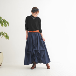 新款牛仔【自由伸展半身裙】銷量超過1500件 * 輕鬆搭配任何服飾 * 隨心所欲而動，展現優美身形 * 靛藍色 第14張的照片