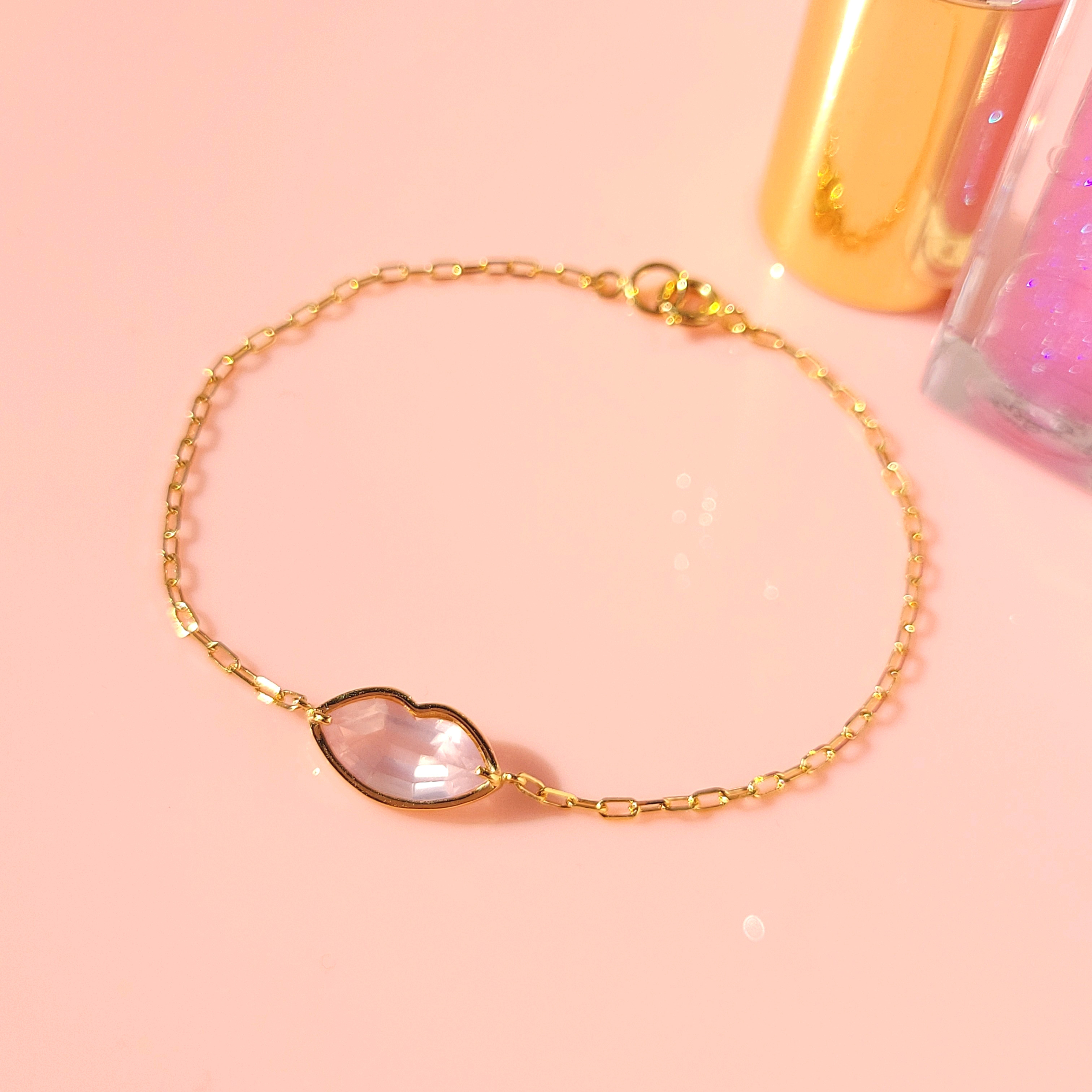 【数量限定】大人かわいいリップブレスレット(ローズクォーツ・ガーネット)人と被らない