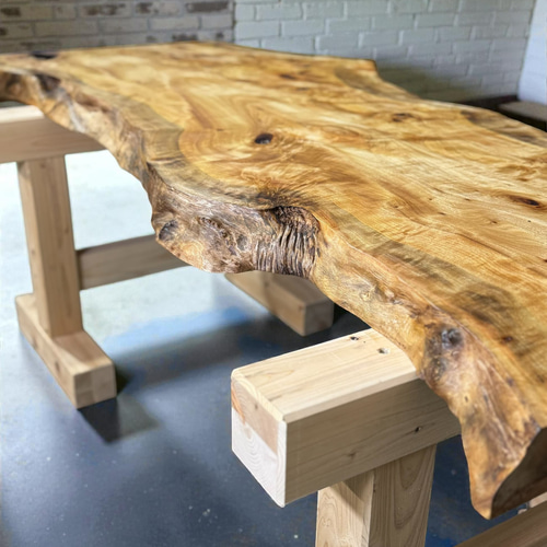 椨一枚板1720mm｜量感のある耳と穏やかな木理が美しい無垢天板