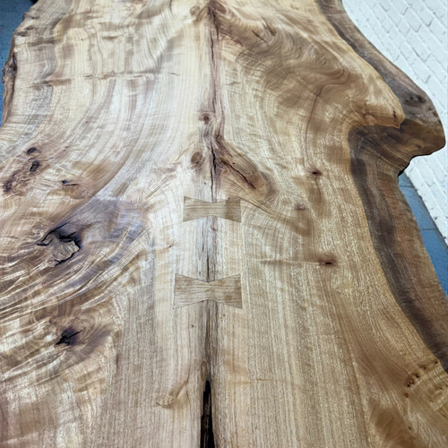 椨一枚板1720mm｜量感のある耳と穏やかな木理が美しい無垢天板