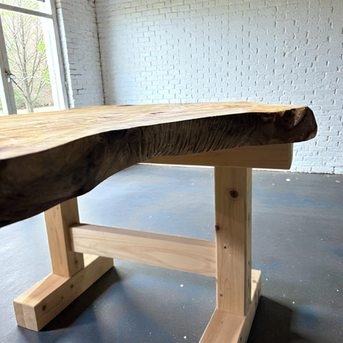 椨一枚板1720mm｜量感のある耳と穏やかな木理が美しい無垢天板