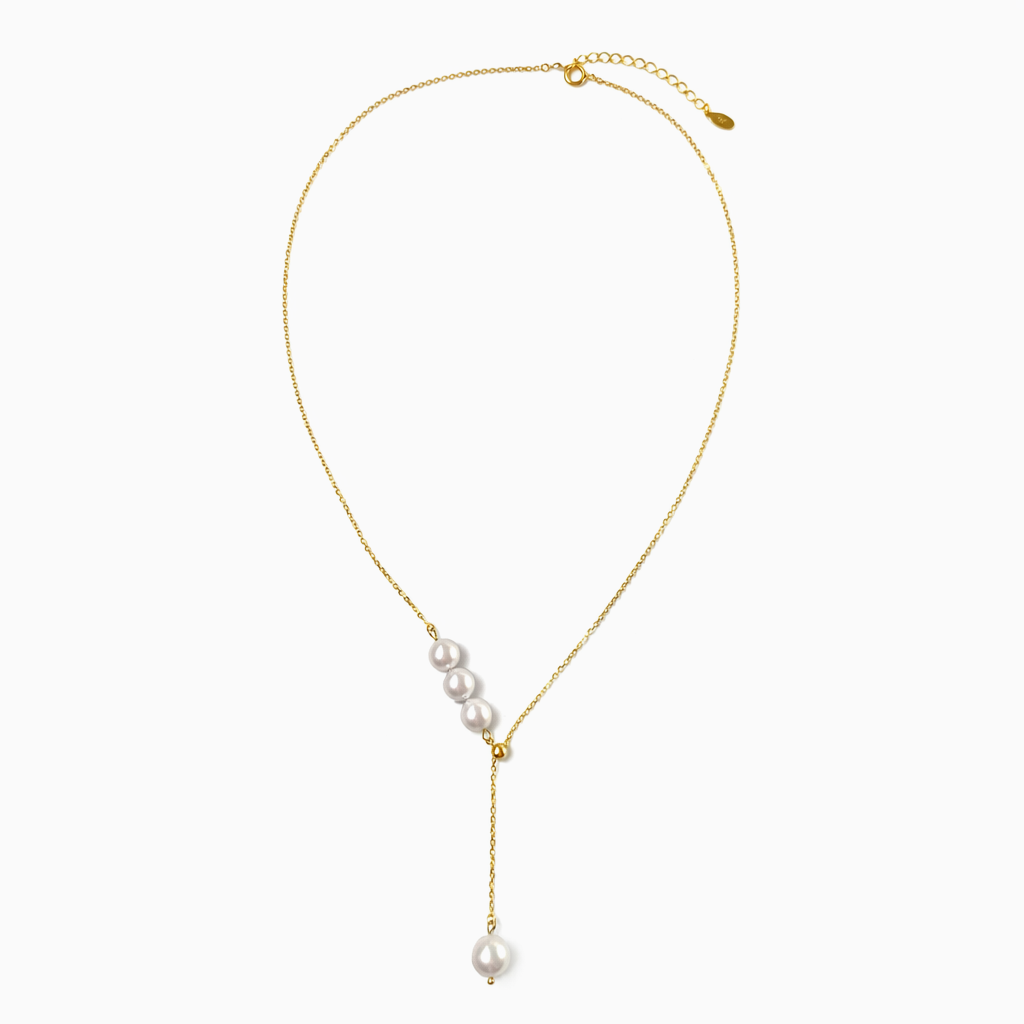 【フォーマルにも】エレガンスV字ラインのパールネックレス　綺麗め　セレモニー/オフィス/カジュアル/ギフト