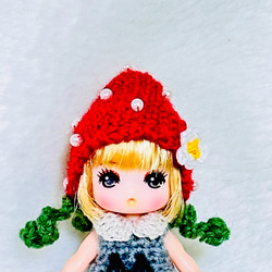 いちごワンピース（ぷちリカちゃん、みつごのあかちゃんサイズ