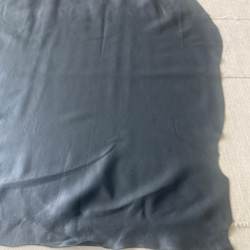 牛革　カット革　グレー　灰色　シュリンク　ハンドメイド＃No.CL89-1　レザークラフト　本革 3枚目の画像