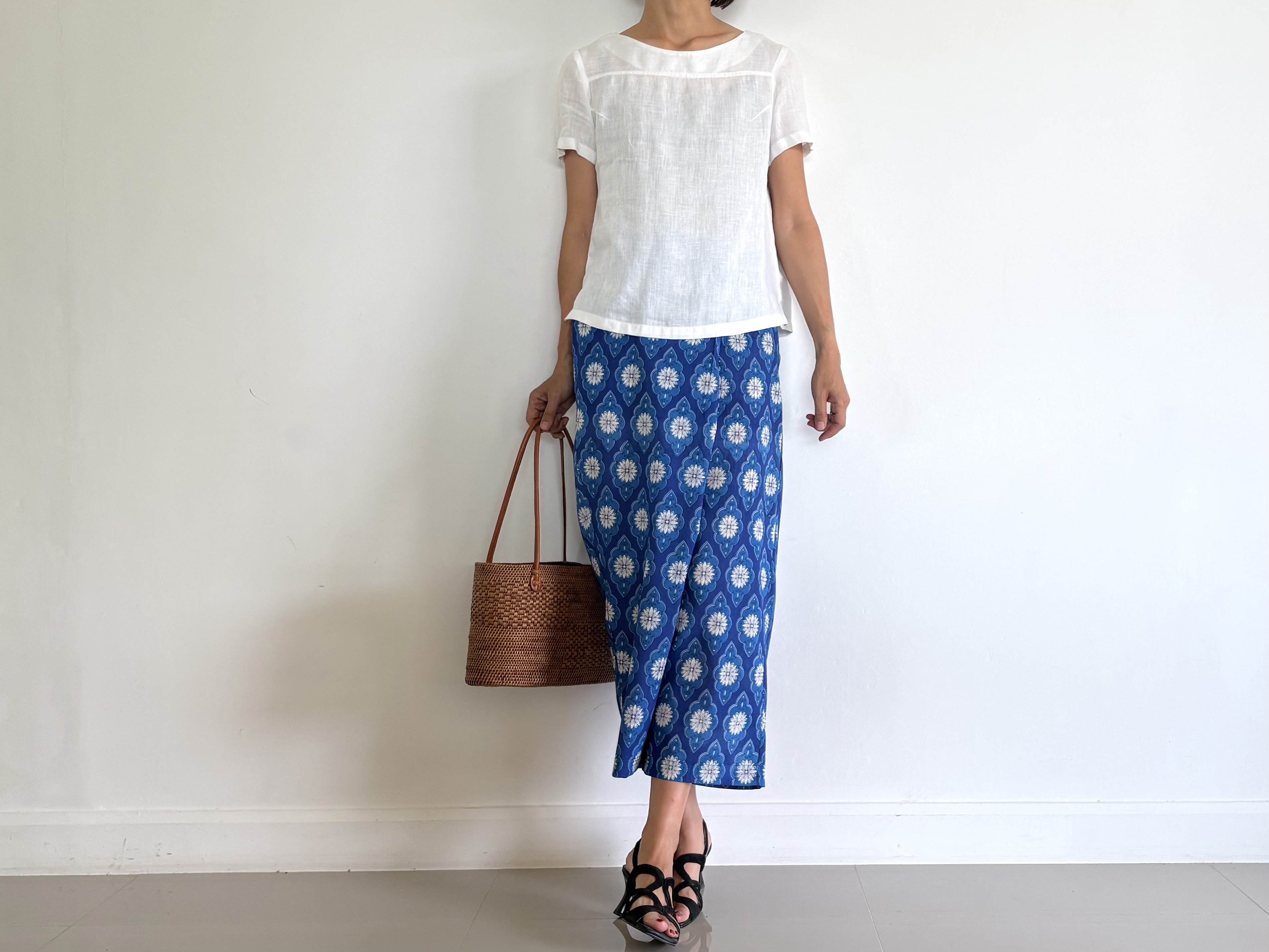 【涼やかブルー】インド綿ブロックプリント ペグトップパンツ｜大人リラックス夏パンツ