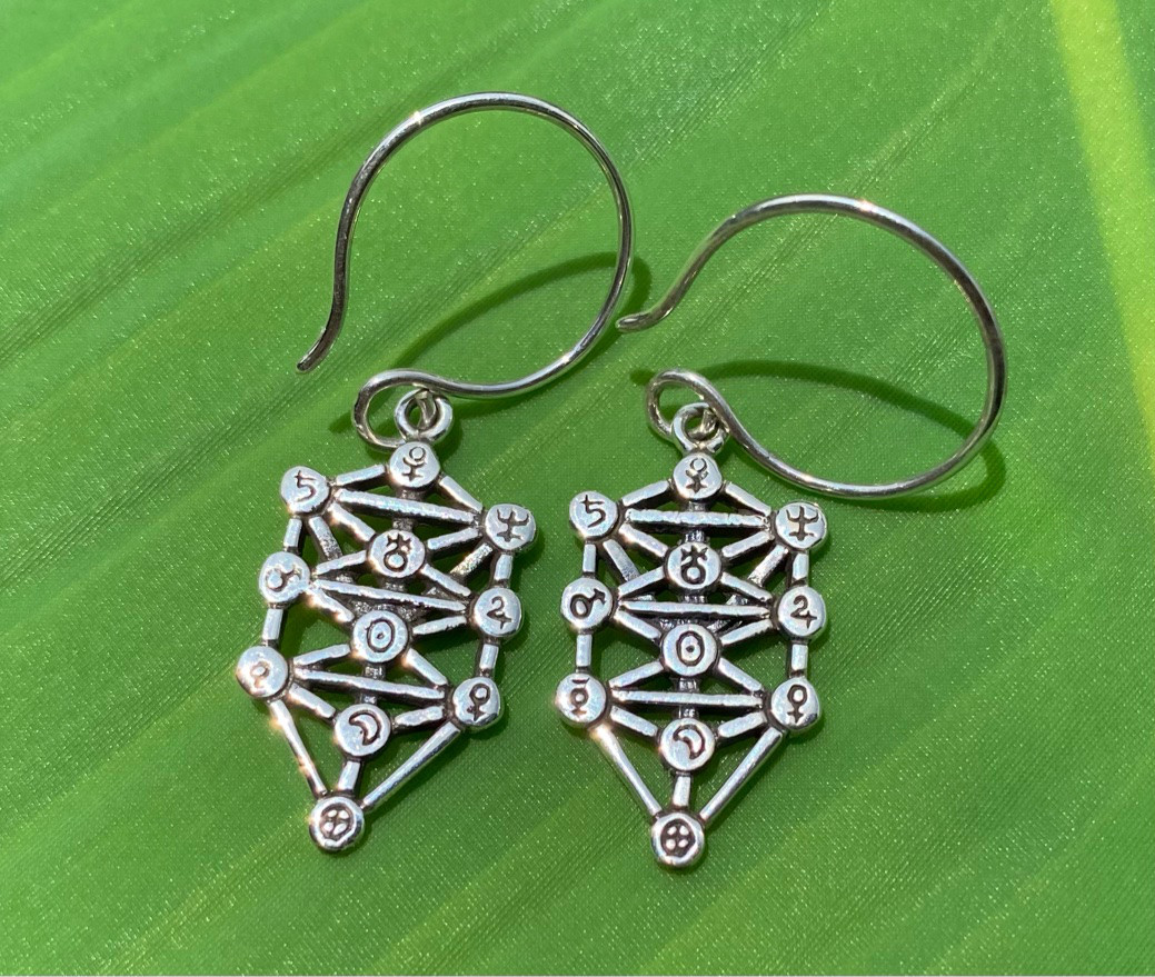 【生命の樹（セフィロトの樹）】シルバー９２５ピアス