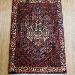 79×52cm 【ペルシャ絨毯 手織りギャッベ】アマレ族ギャッベ ギャベ