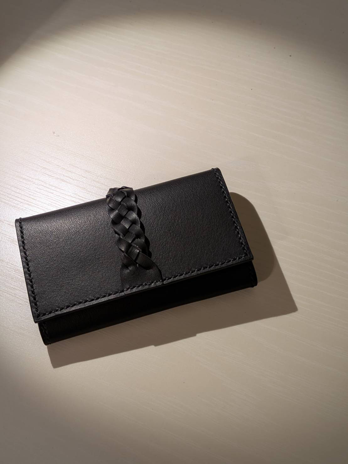 TOMONI　本革　名刺入れ