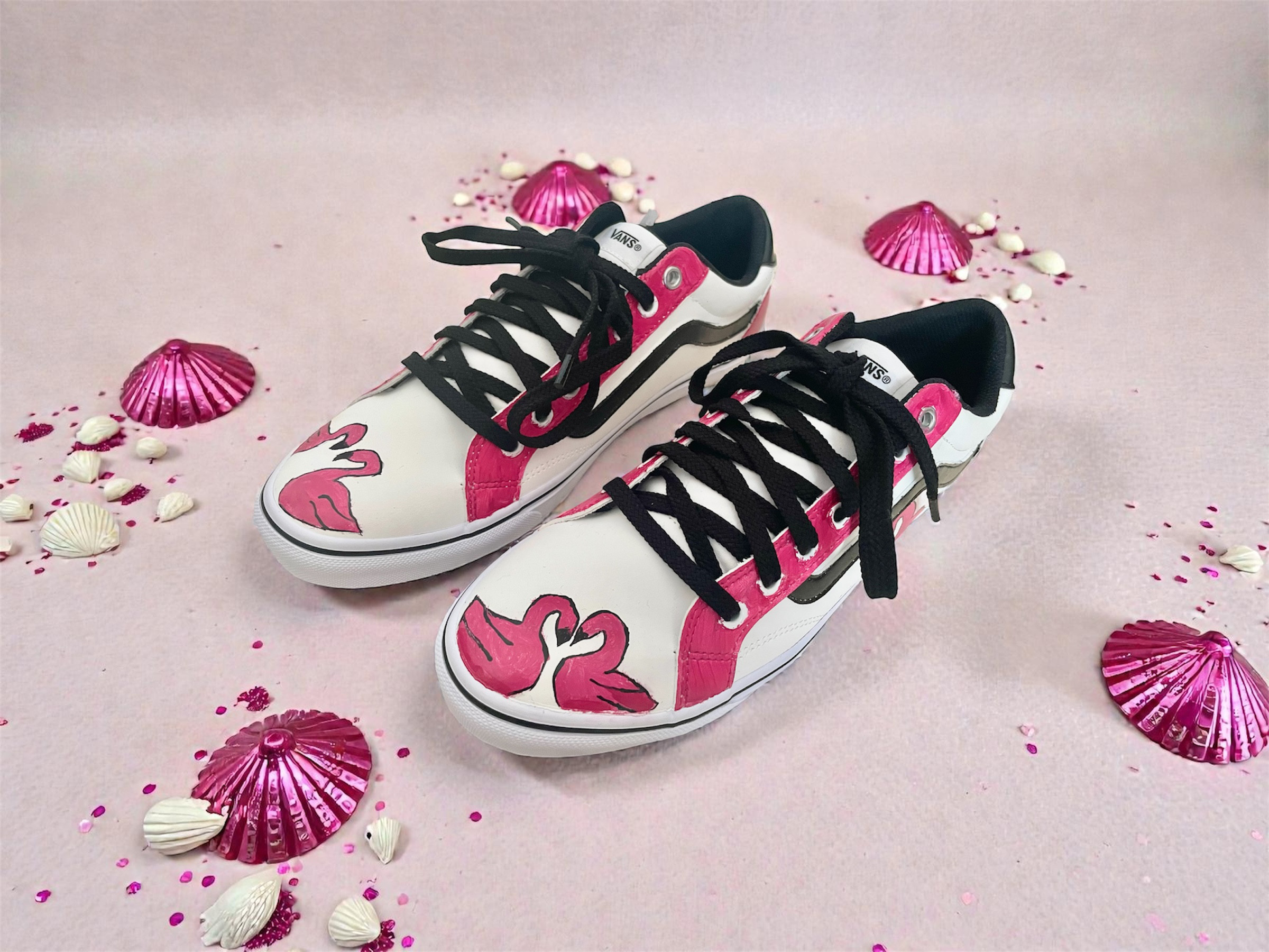 【パリ展出展作家】手描きペイントスニーカー(受注生産/持ち込み可)|フラミンゴ|ギフト|ペアルック