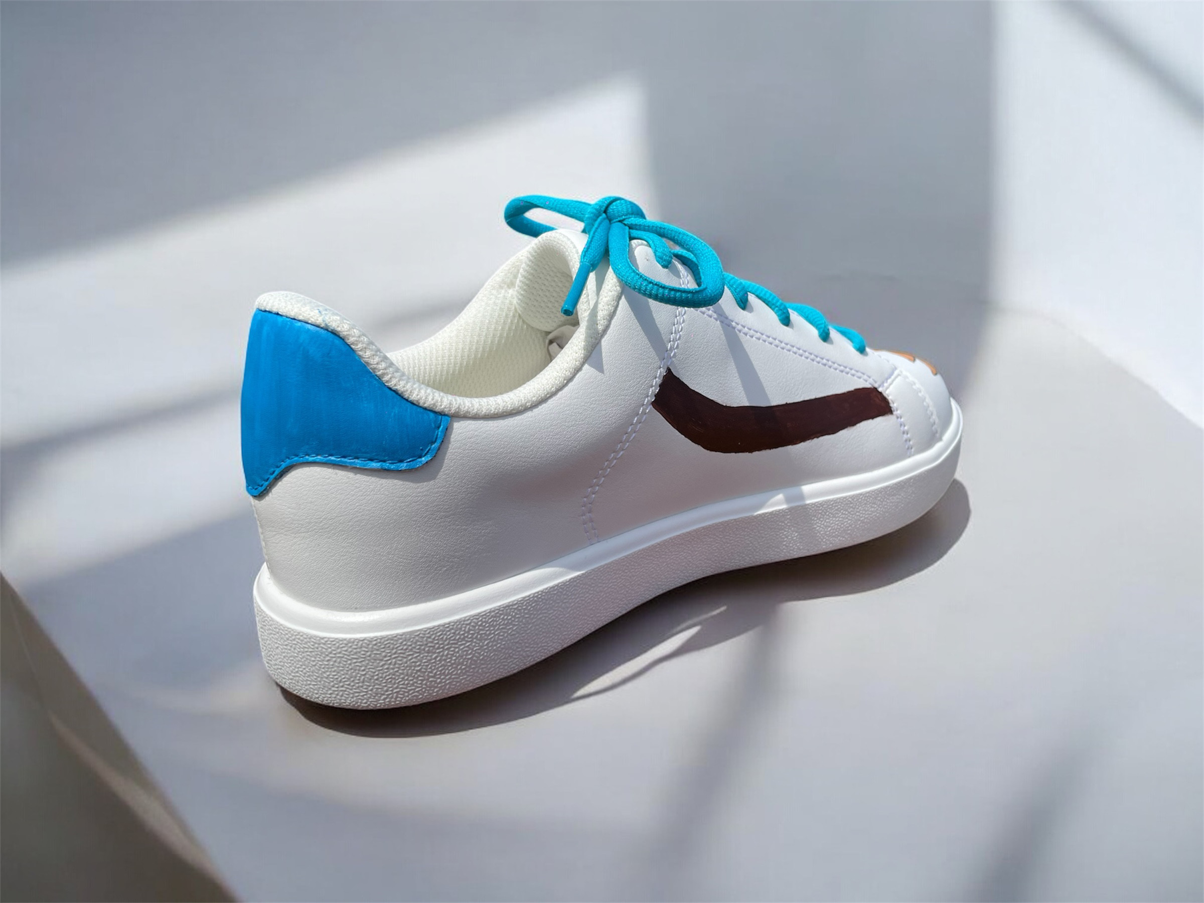 【パリ展出展作家】ひまわり｜手描きペイントスニーカー（受注生産/持ち込み可）|ギフト|お祝い