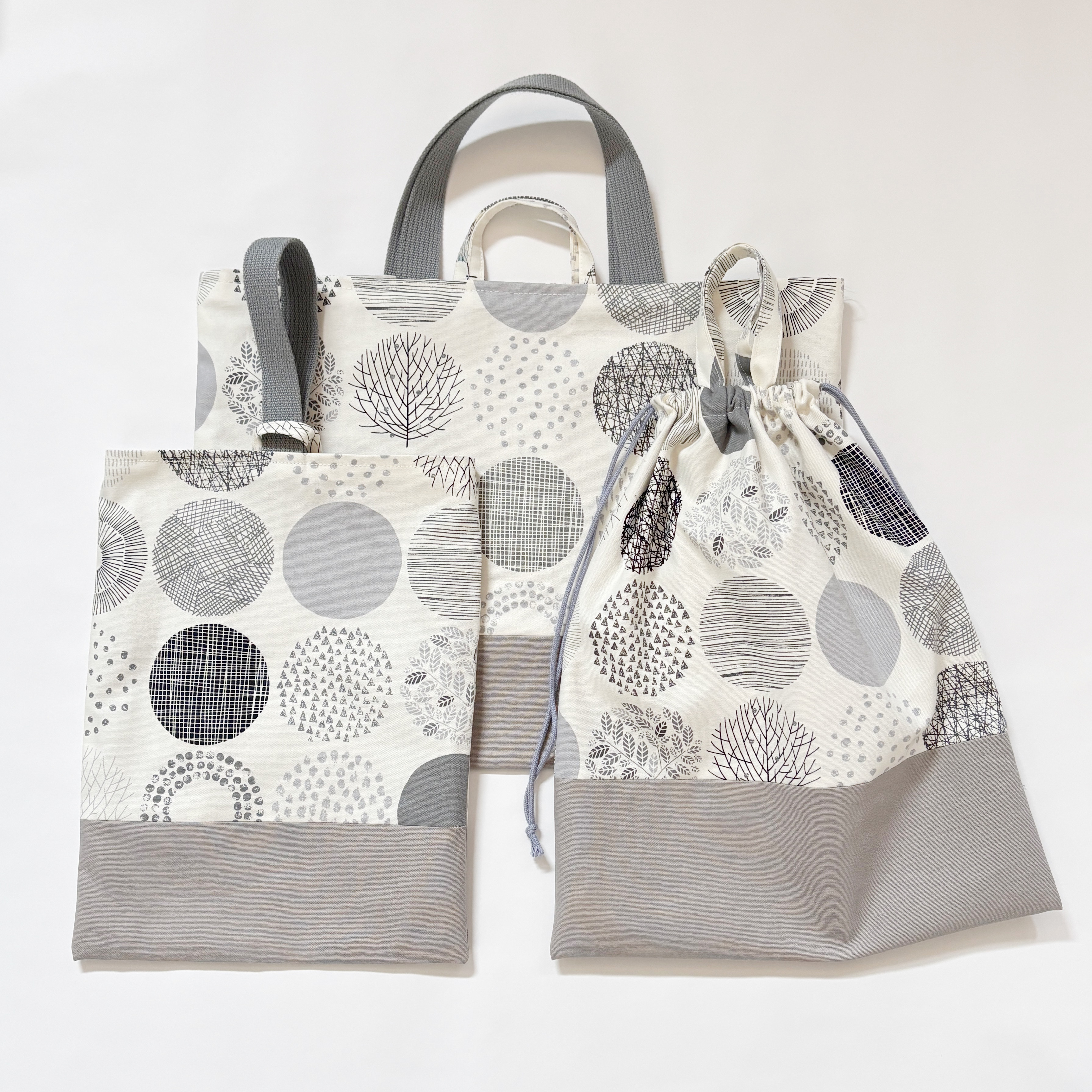 新商品☆入園入学3点セット☆レッスンバッグ　上履き入れ　体操着袋☆