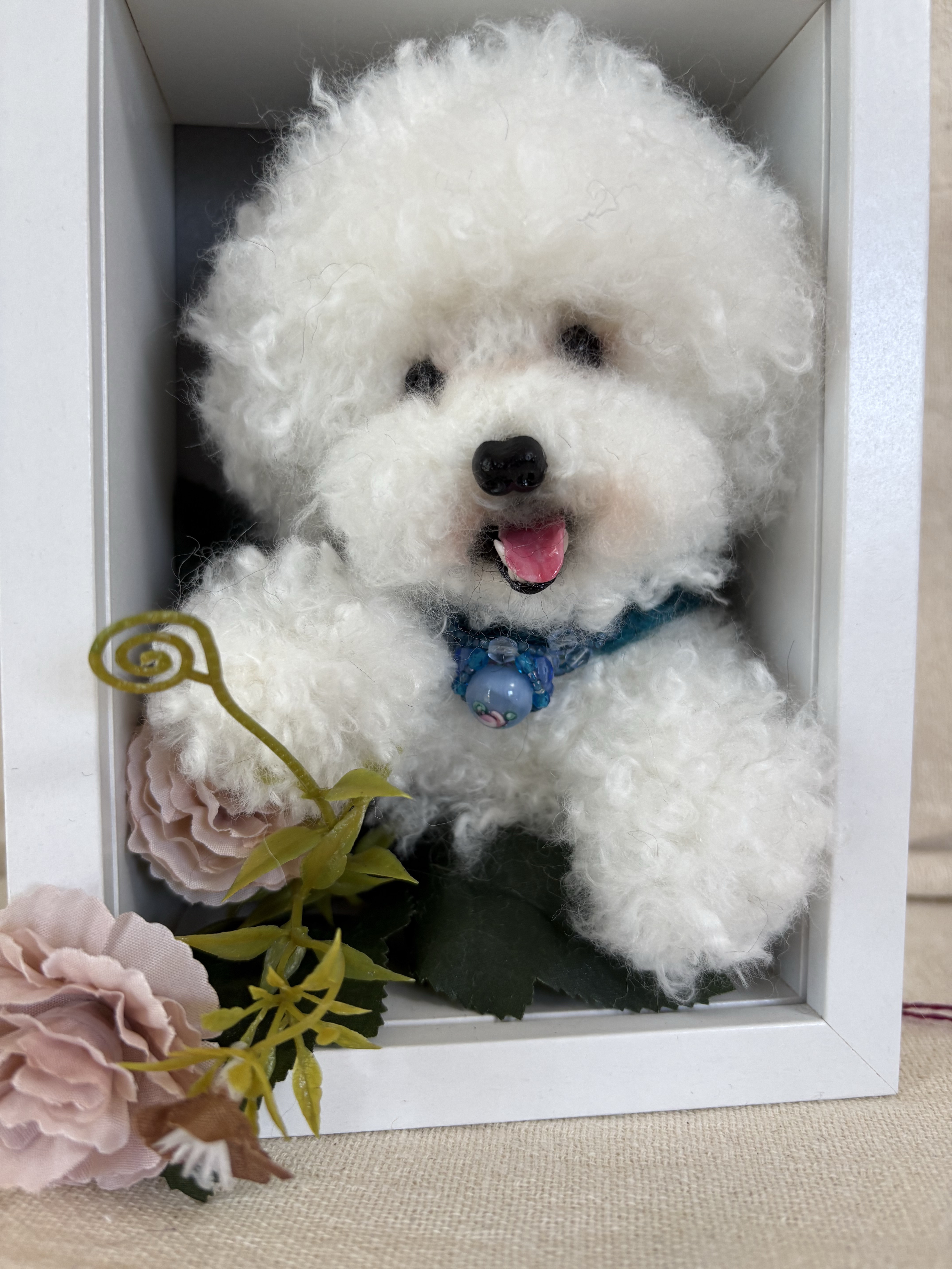 ビションブリーゼ　半立体額　羊毛フェルト　羊毛　羊毛犬　愛犬　プレゼント