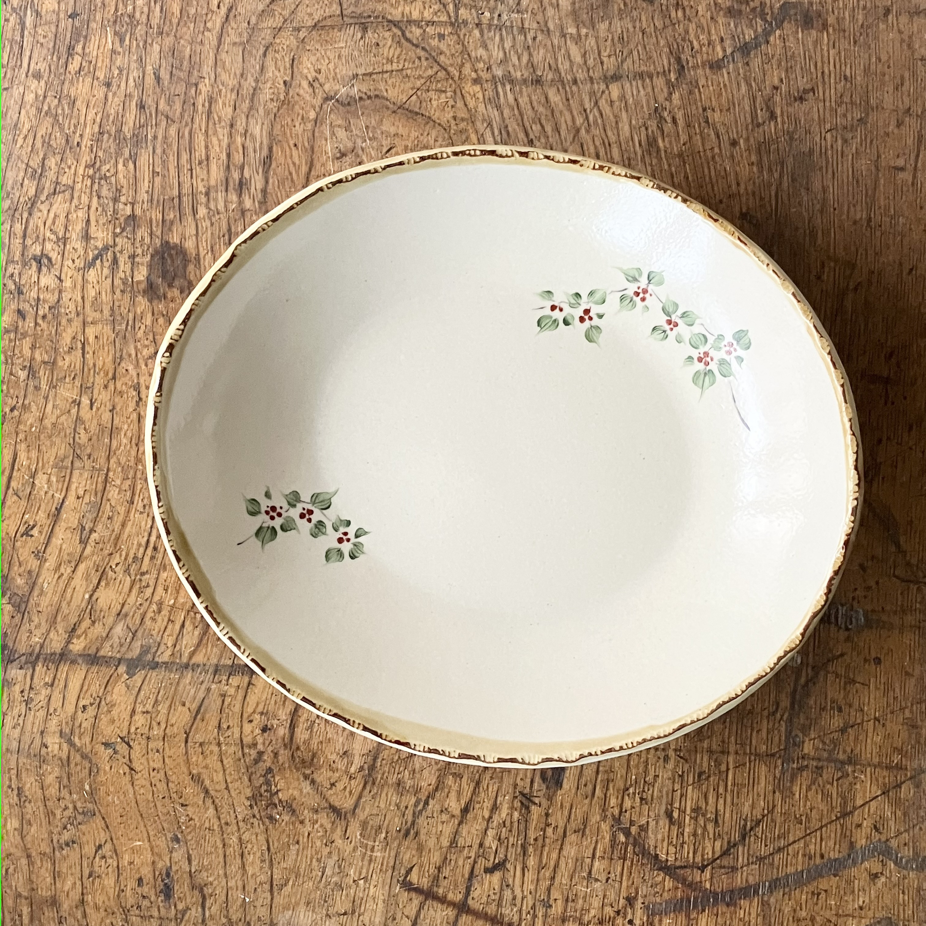 陶器 オーバル皿　サンキライ