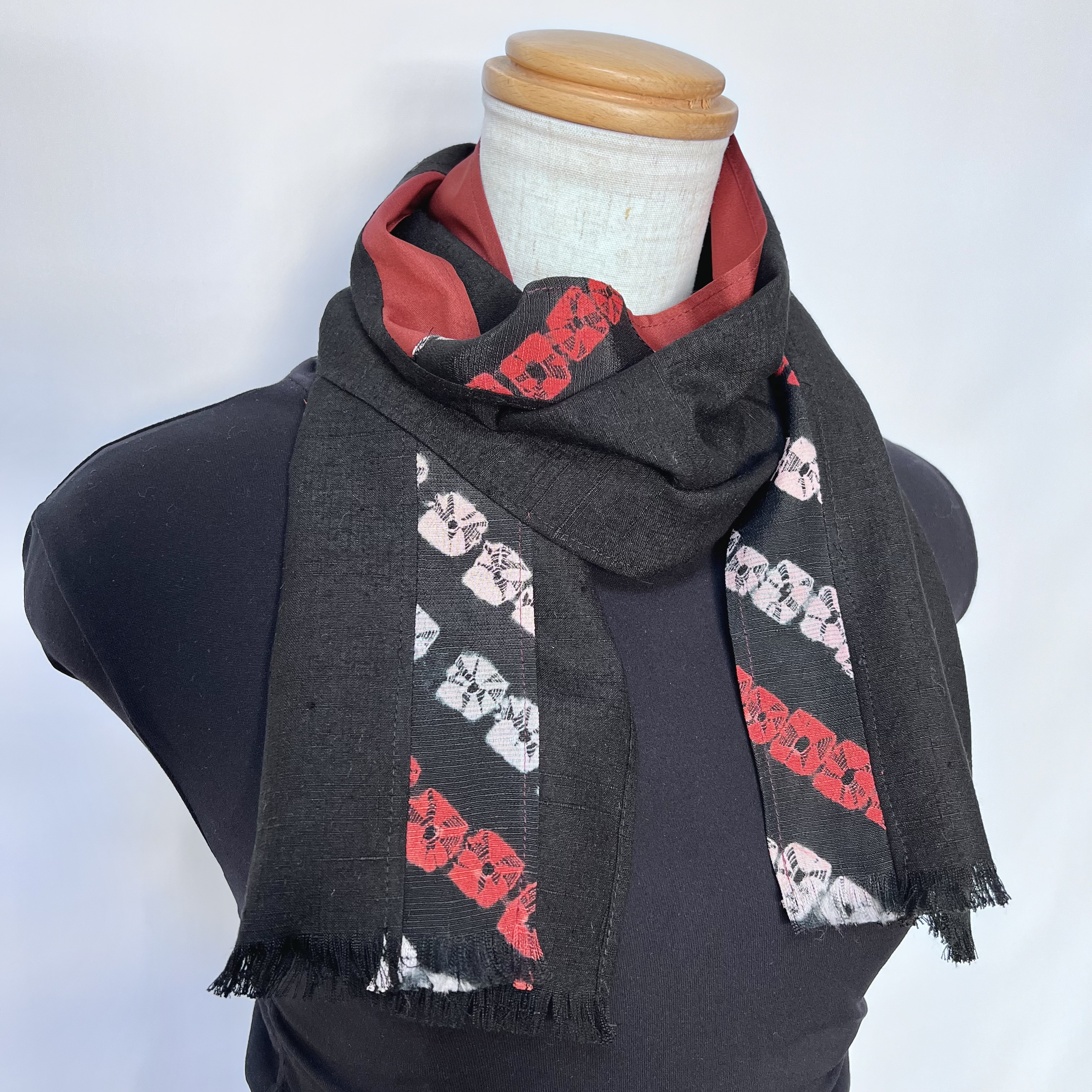 赤×黒＊和モダン絞り＊股下62cmワイドパンツ＋ストール＊裏地付き＊着物リメイク