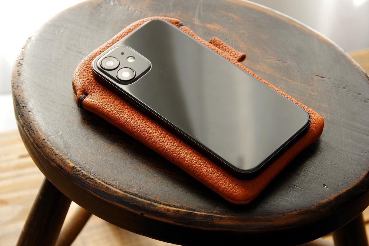 ☆Y様専用オーダー品☆《LIONA》本革レザースリーブケースiPhone・Android対応 スマホケース