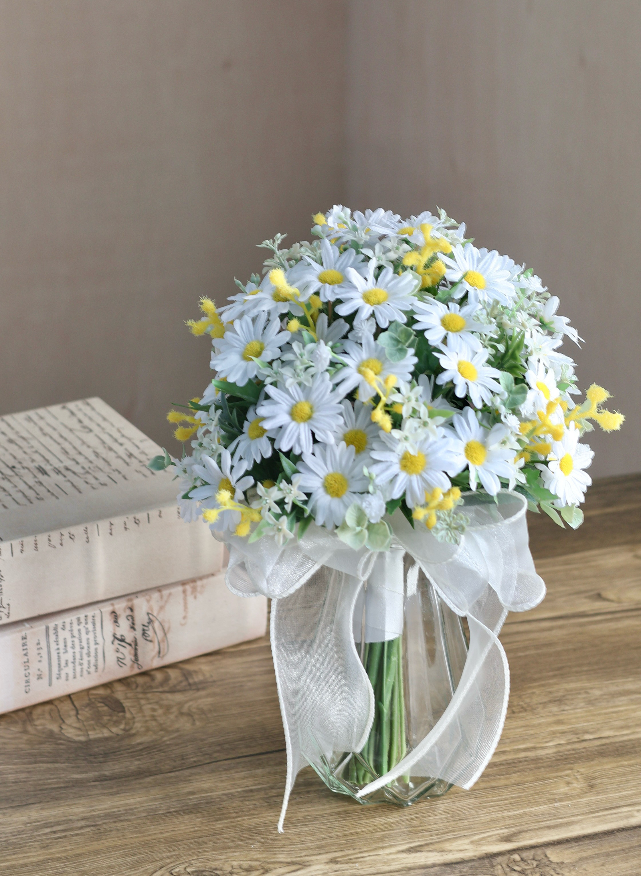 マーガレットのふんわりブーケ/ミモザMIX/ブートニア付き アーティフィシャル 造花ブーケ ウェディングブーケ