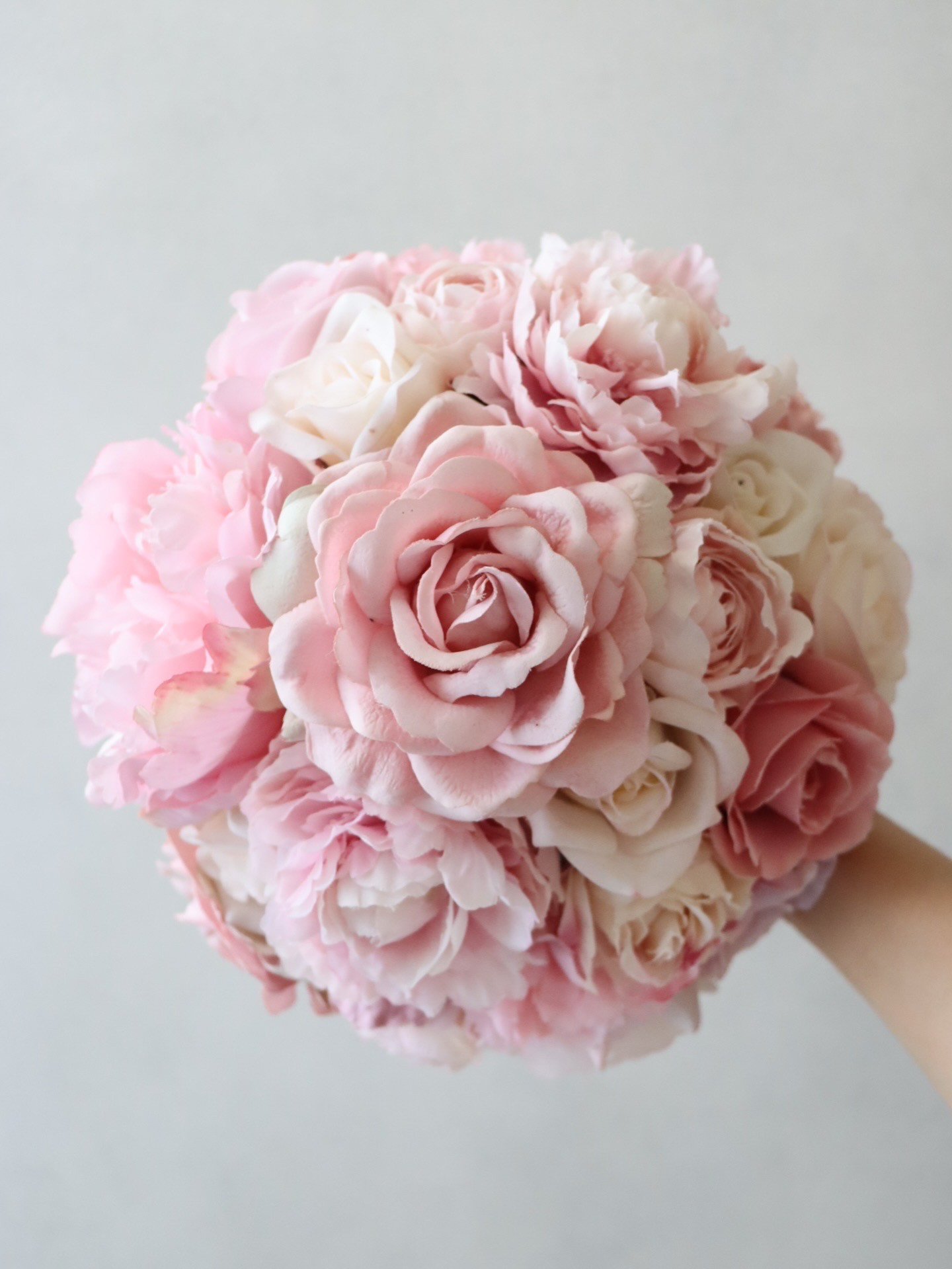 ローズ　芍薬　ピンク　ラウンドブーケ｜ウェディングブーケ ピンクブーケ アーティフィシャルフラワー 造花ブーケ