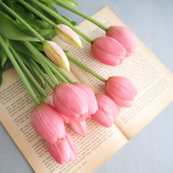 【リアルな触り心地】まるで生花のような瑞々しさ|春のチューリップ5本ブーケ|アーティフィシャルフラワー【シェルピンク】 7枚目の画像