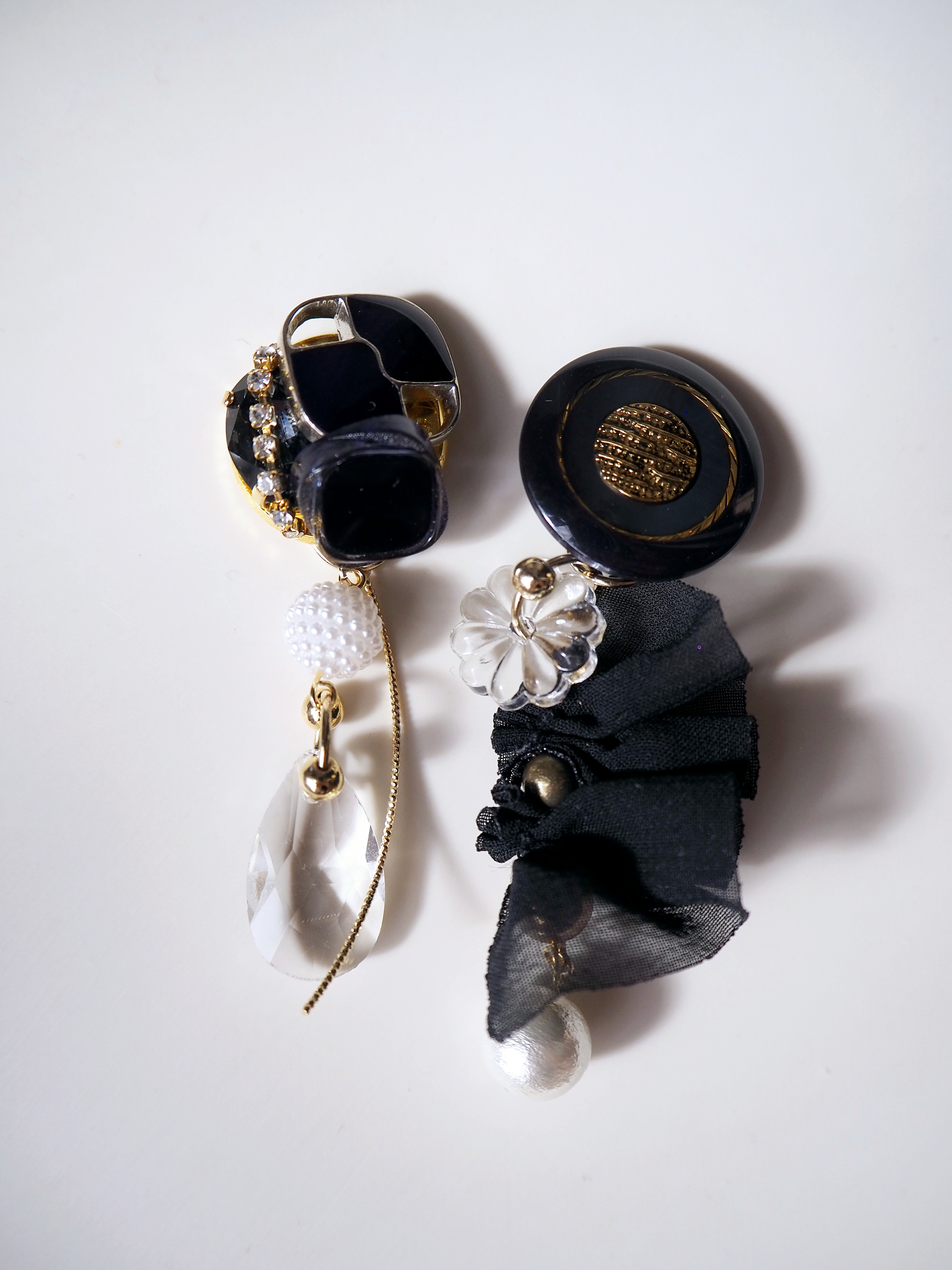 ボタンアクセサリー/雫/ピアス