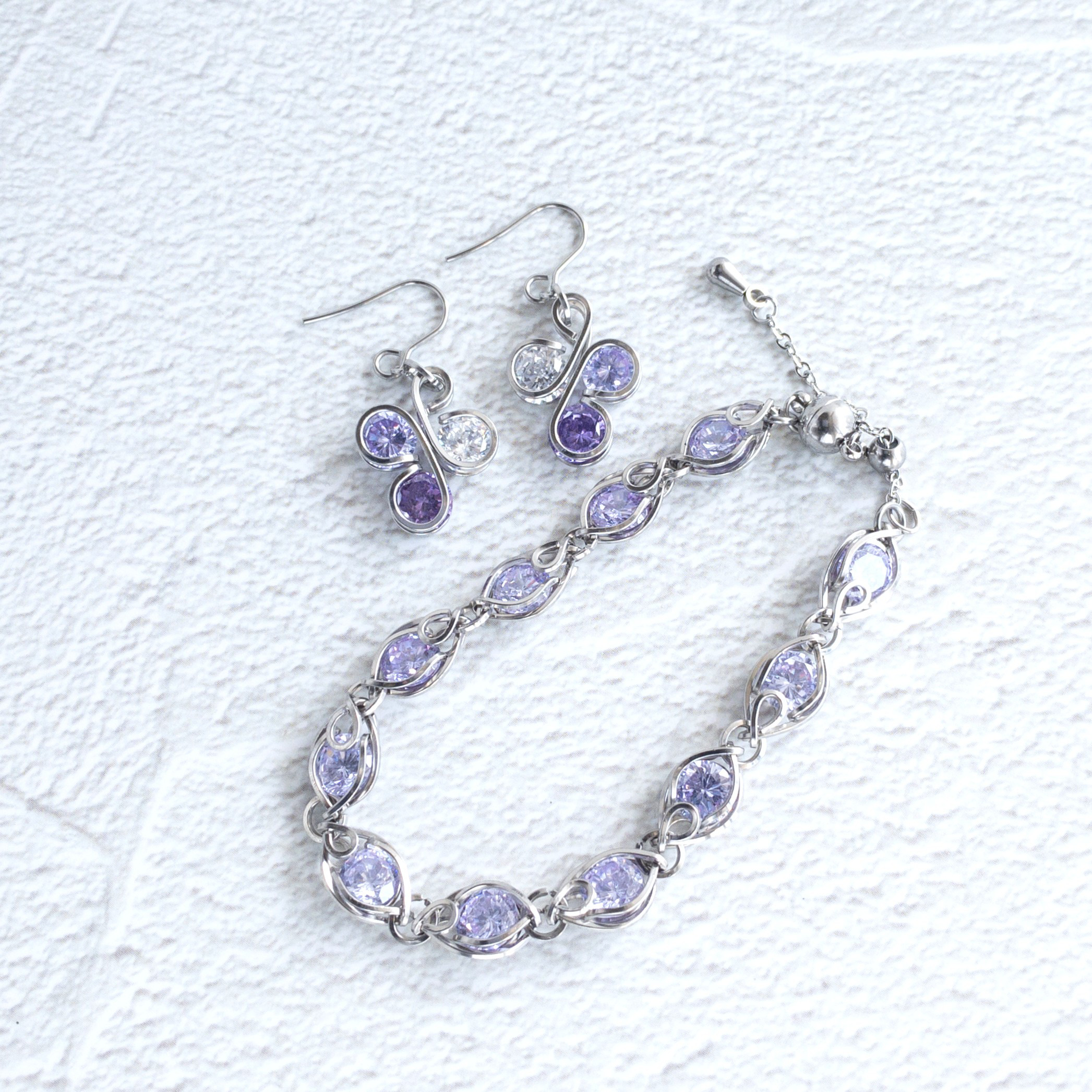 シャムロック（三つ葉のピアス／イヤリング）＆ブレスレット セット【ラベンダー】