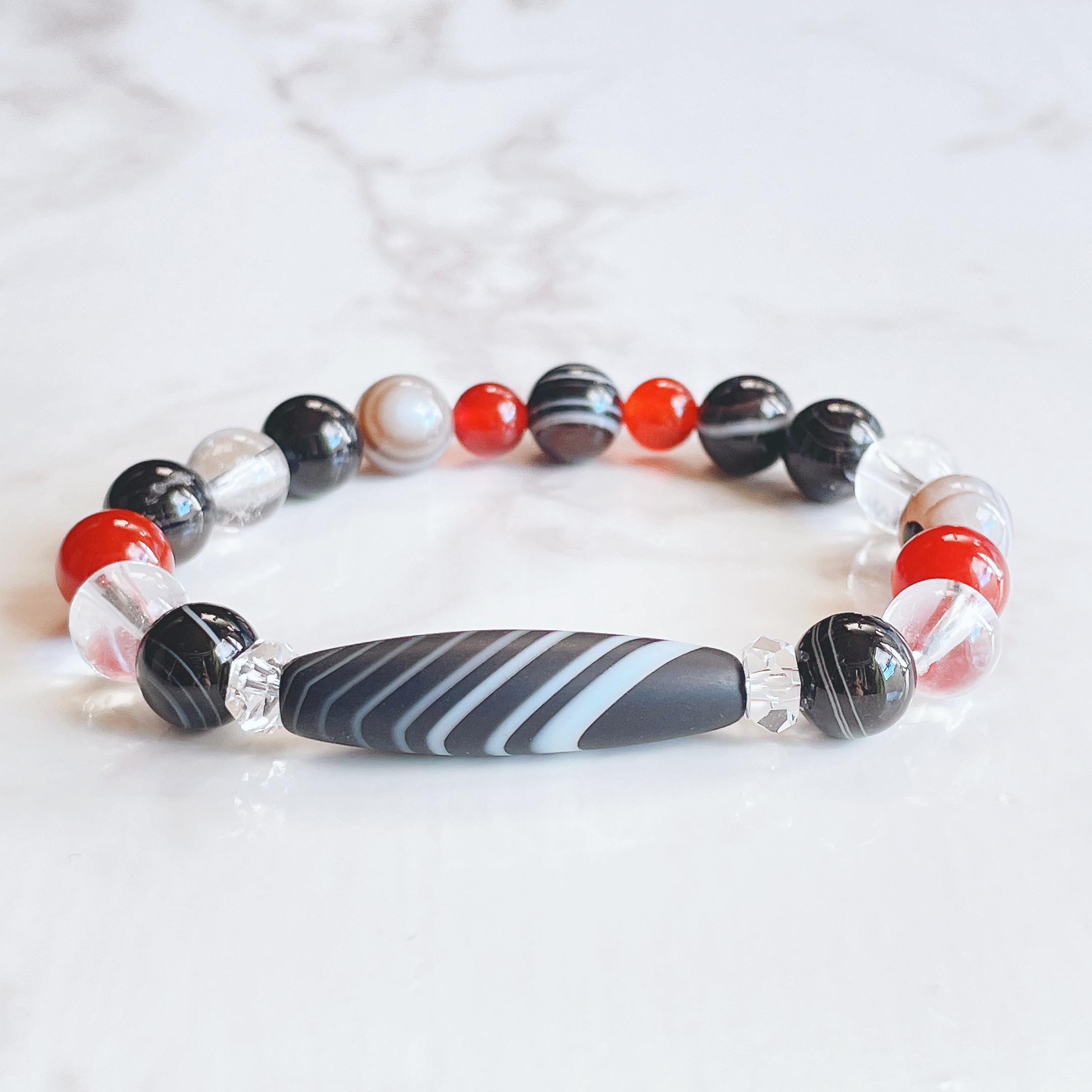 ✦一点限定✦人間関係の流れを変えたい方へ 天然石ブレスレット｜チベット天珠・天眼石・ヒマラヤ水晶・赤瑪瑙 No.675