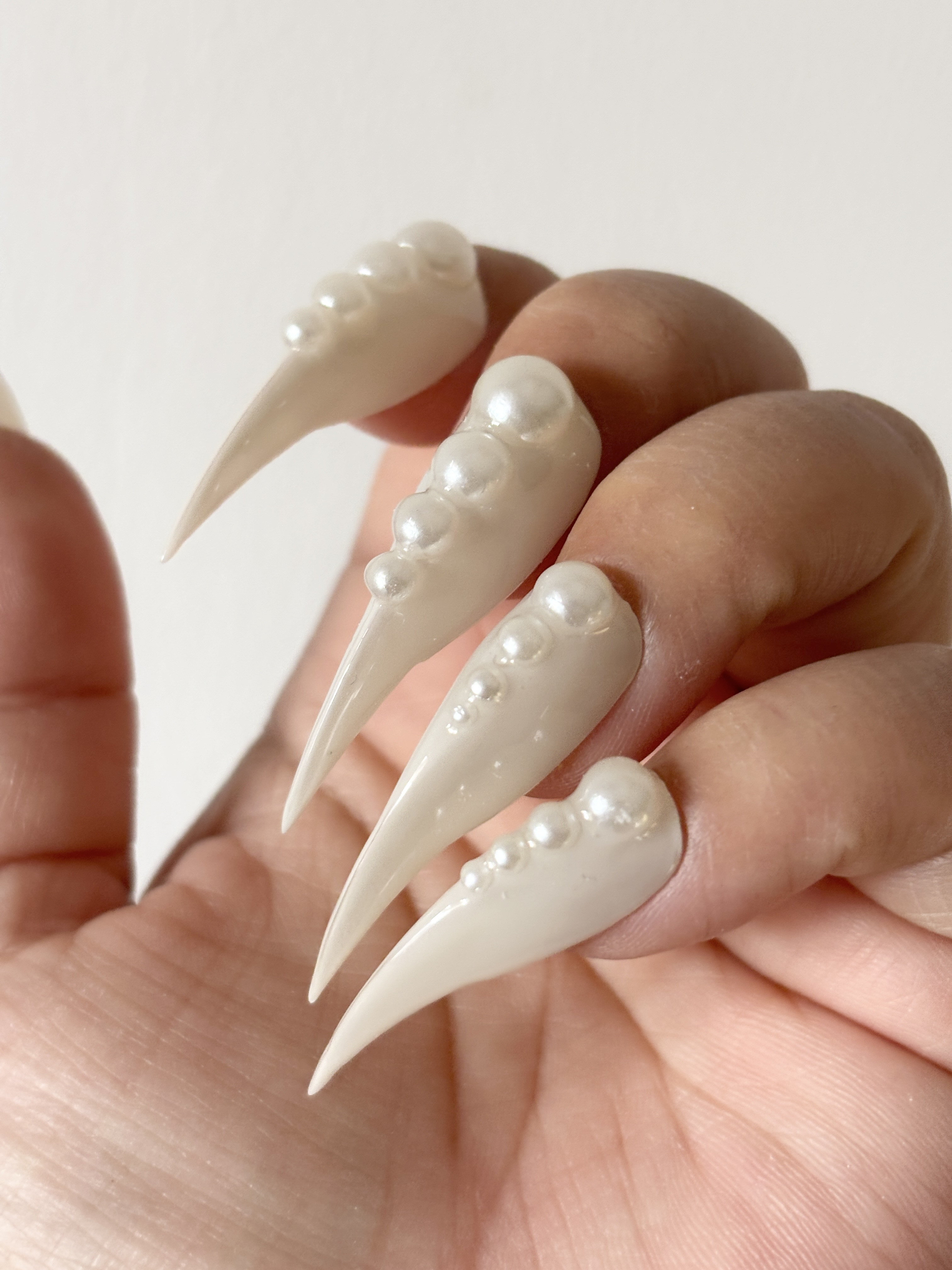 otona neko-tsume Ivory Squad 5,760円