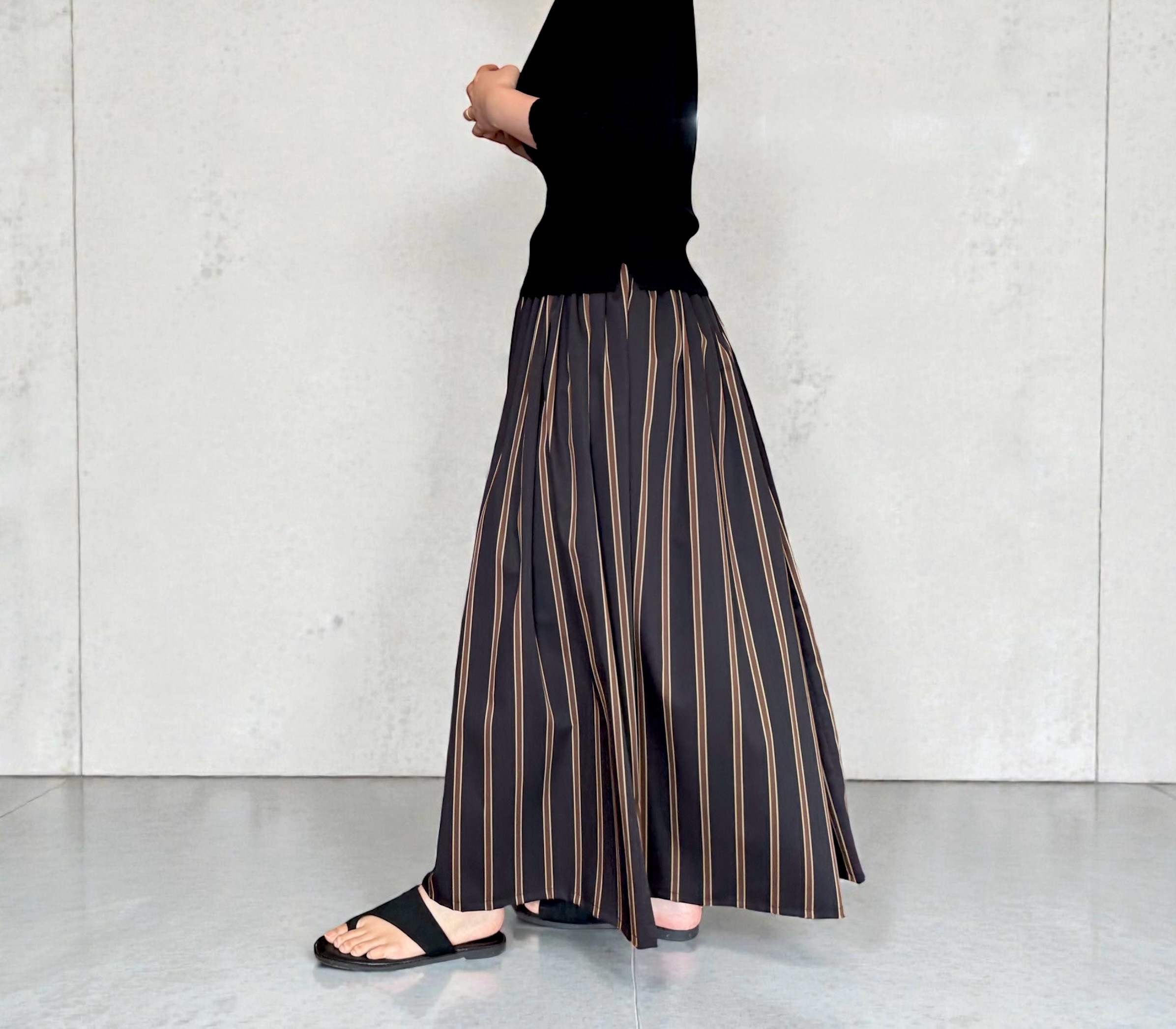 新作♪兵庫県播州織 ♪滑らかシルキーストライプのギャザースカート　ブラック