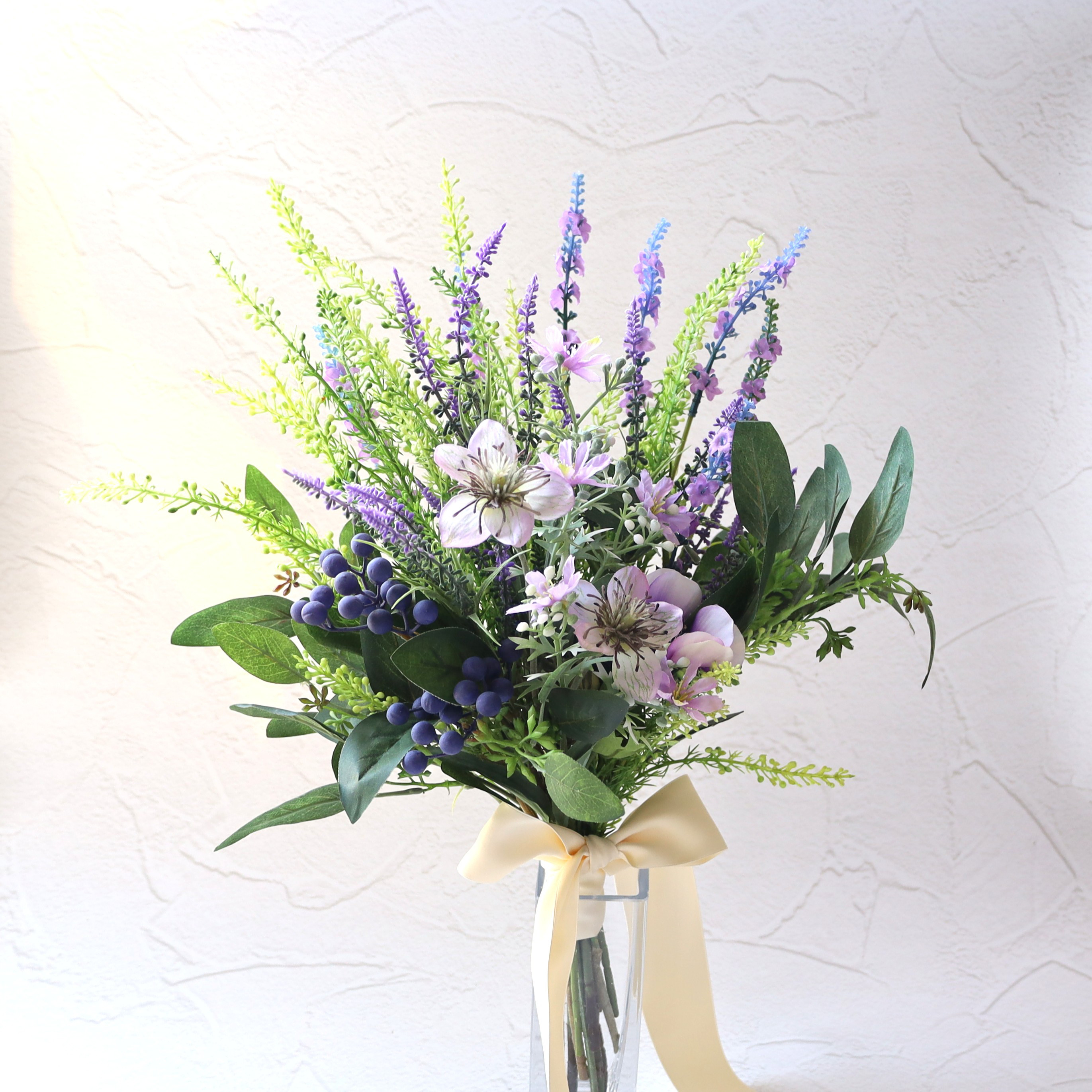 ラベンダーのシャンペトルブーケ　ブーケ　クラッチブーケ　フォトウェディング　前撮り　ブライダル　ウェディング　結婚式