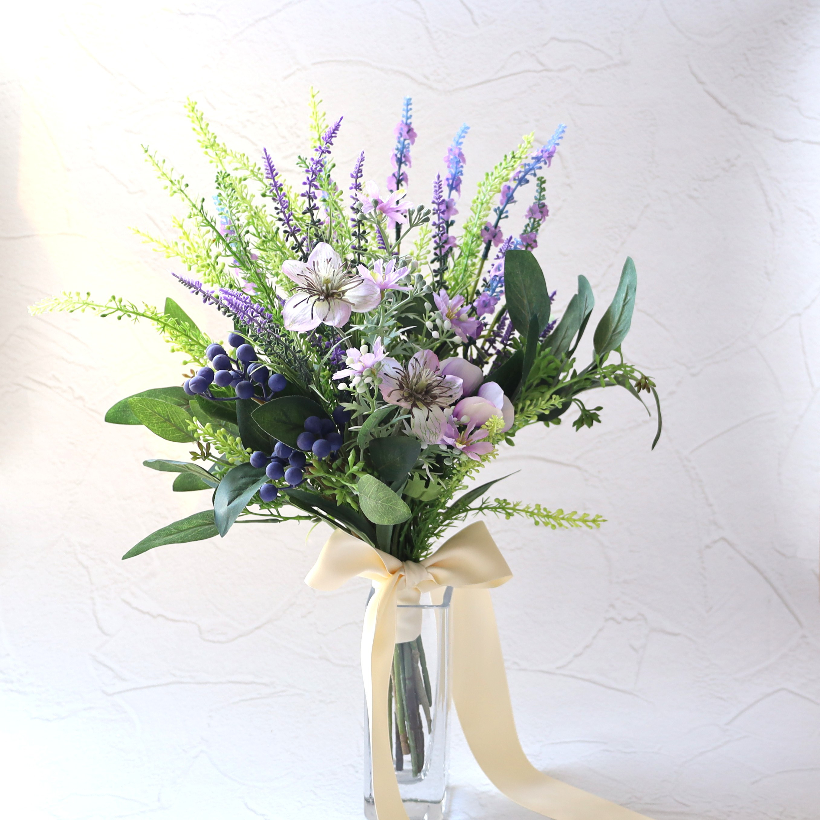 ラベンダーのシャンペトルブーケ　ブーケ　クラッチブーケ　フォトウェディング　前撮り　ブライダル　ウェディング　結婚式