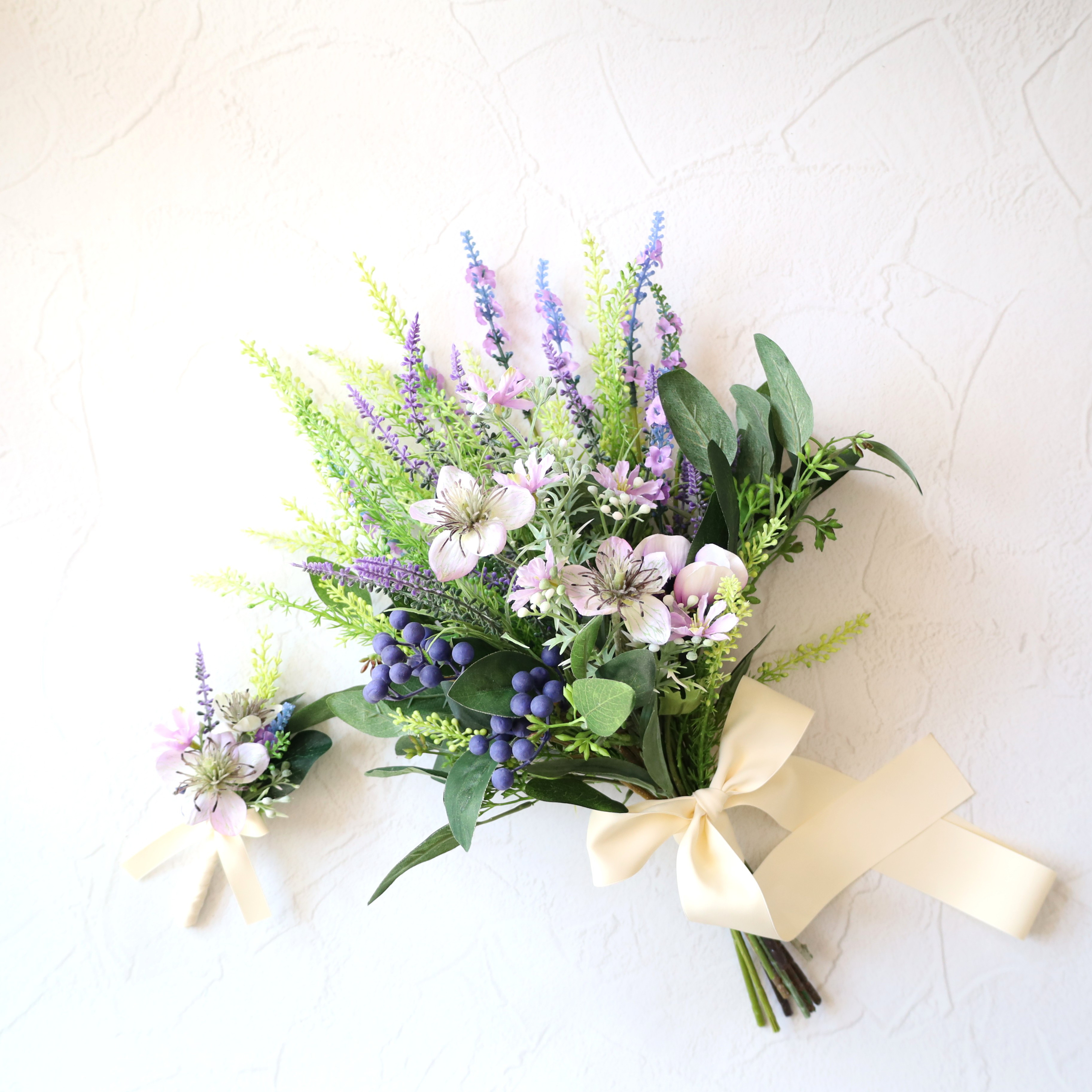 ラベンダーのシャンペトルブーケ　ブーケ　クラッチブーケ　フォトウェディング　前撮り　ブライダル　ウェディング　結婚式