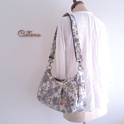 ハンドメイド リバティ 魔女子さんノワール 通勤バッグ A4ケース入る