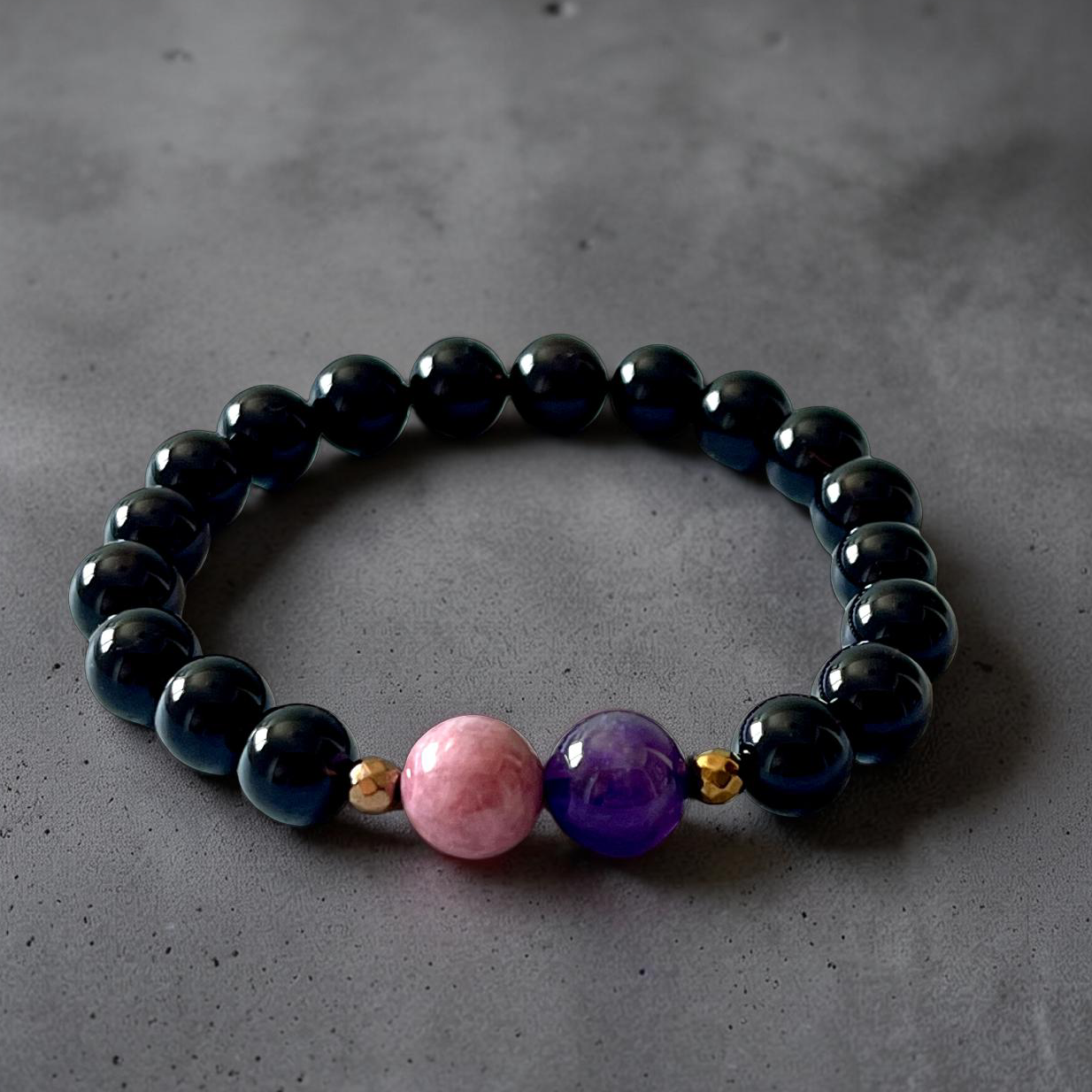 女性の幸せを願って　天然石ブレスレット　【モリオン＆アメジスト＆ロードナイト＆ヘマタイト】