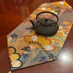 豪華刺繍 テーブルランナー黒 帯リメイク その他インテリア雑貨