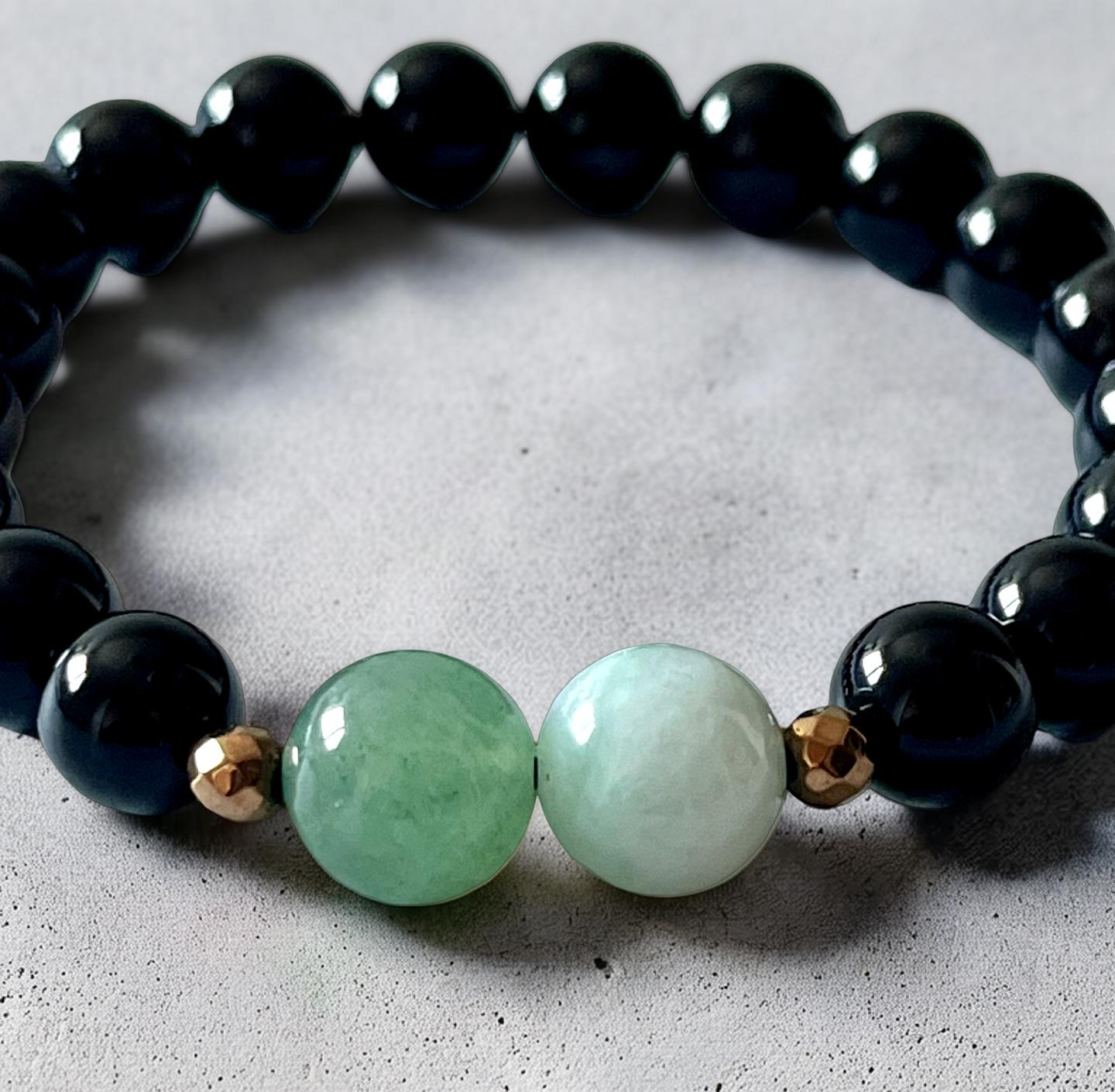 健康のお守り　天然石ブレスレット【モリオン＆ビルマ翡翠＆アベンチュリン＆ヘマタイト】
