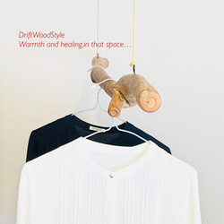 1ｍサイズのシンプルな流木のハンガーラック 北欧 衣装掛け ハンギング 吊り下げ ハンガーポール N114 4枚目の画像