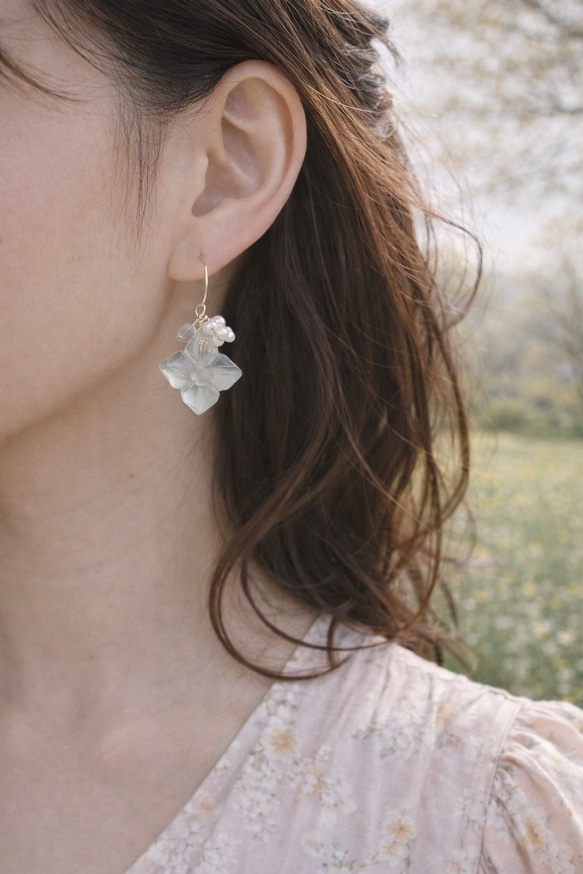 14KGF カランコエカットグリーンアメジスト 淡水パール ピアス 5枚目の画像