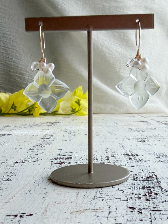 14KGF カランコエカットグリーンアメジスト 淡水パール ピアス 4枚目の画像