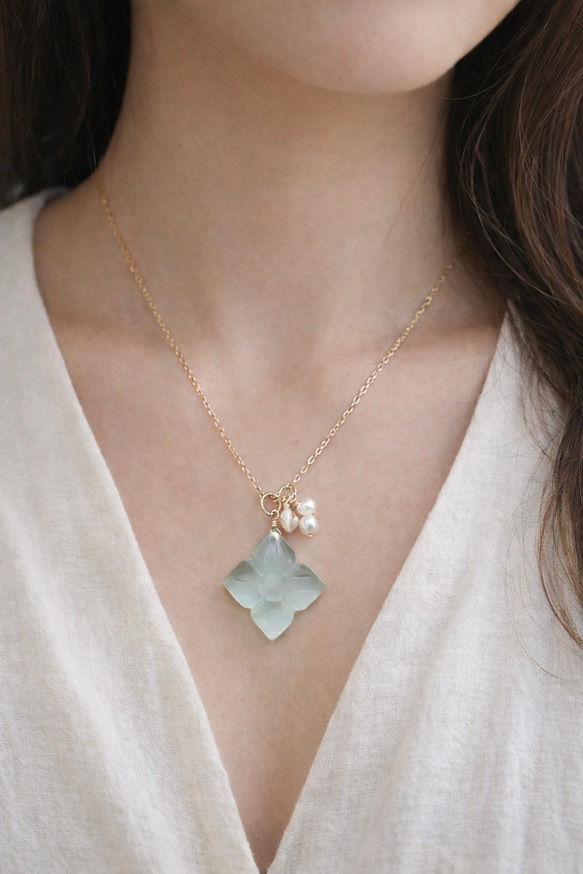 14KGF カランコエカットグリーンアメジスト 淡水パール ネックレス 5枚目の画像