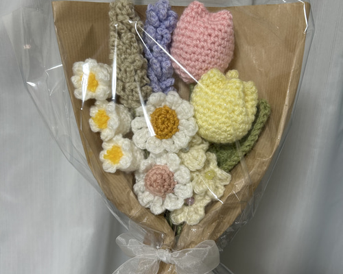 枯れない花束 毛糸の花束 ブーケ 編み物 枯れない花束 毛糸のお花 大きめブーケ◎ その他置物 amu【複数