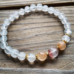 ◇マニカラン水晶レッドフラワーファントムのブレスレット