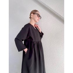 長さ選べる❣️2wayガウンドレス❤️一枚で完成する主役シルエット❤️羽織りとしても❤️BLACK❤️秋冬春❤️式にも 6枚目の画像